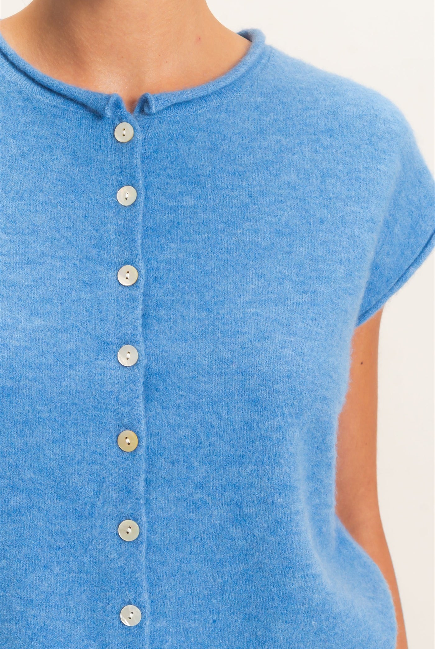 Wholesale Rolled Edge Button Front Sweater Vest Sweaters DZ26E239 BLUE DOUBLE ZERO