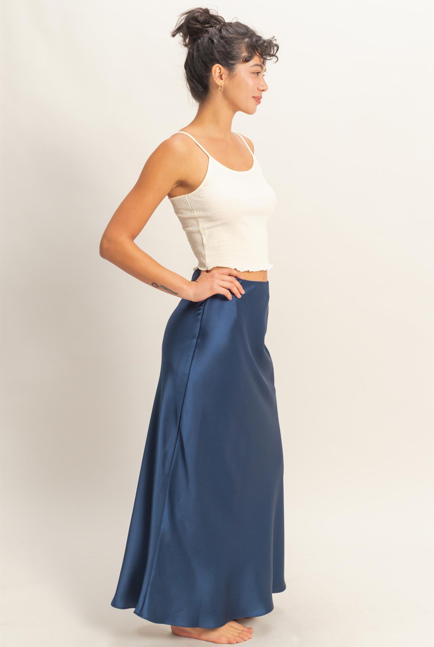 Wholesale Satin Maxi Skirt Skirts DZ26E274 NAVY DOUBLE ZERO