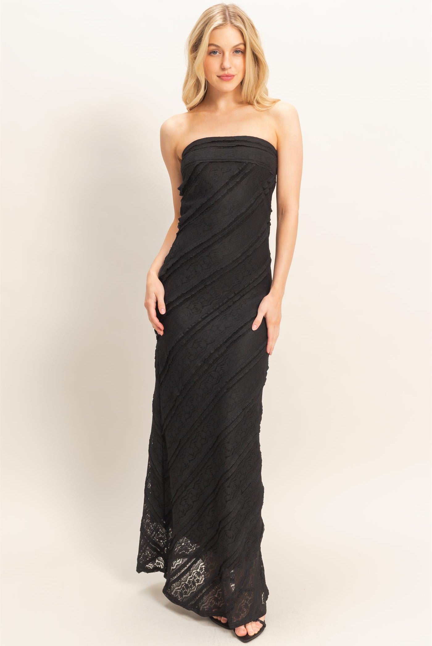 Wholesale Strapless Ruched Maxi Dress Dresses HF26A105 BLACK HYFVE