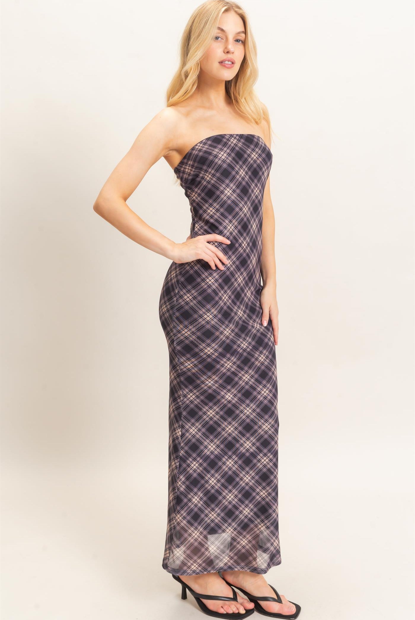 Wholesale Strapless Printed Mesh Maxi Dress Dresses HF26F212 BLACK/PLAID HYFVE