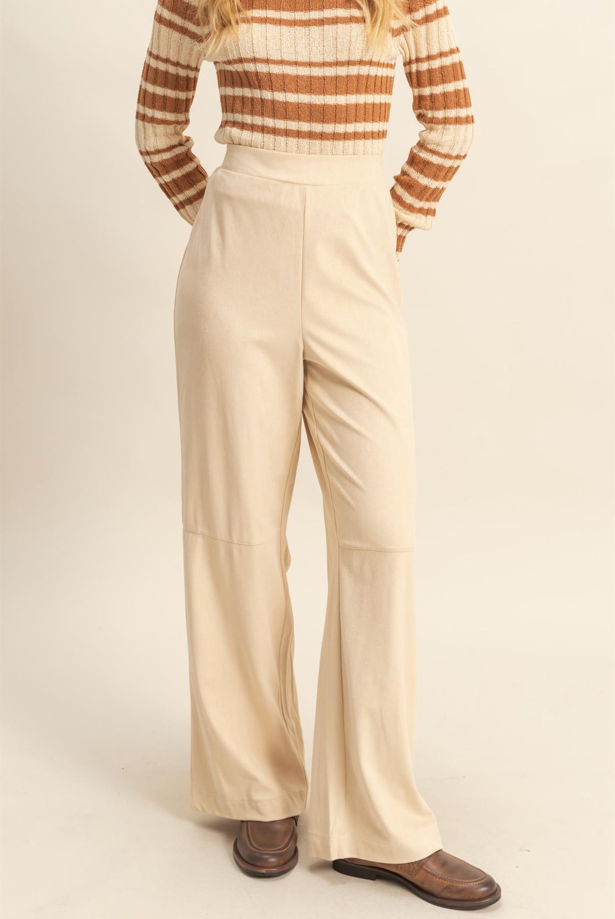 Wholesale Suede Wide-Leg Pants With Tailored Fit Pants HF26A592 SAND HYFVE