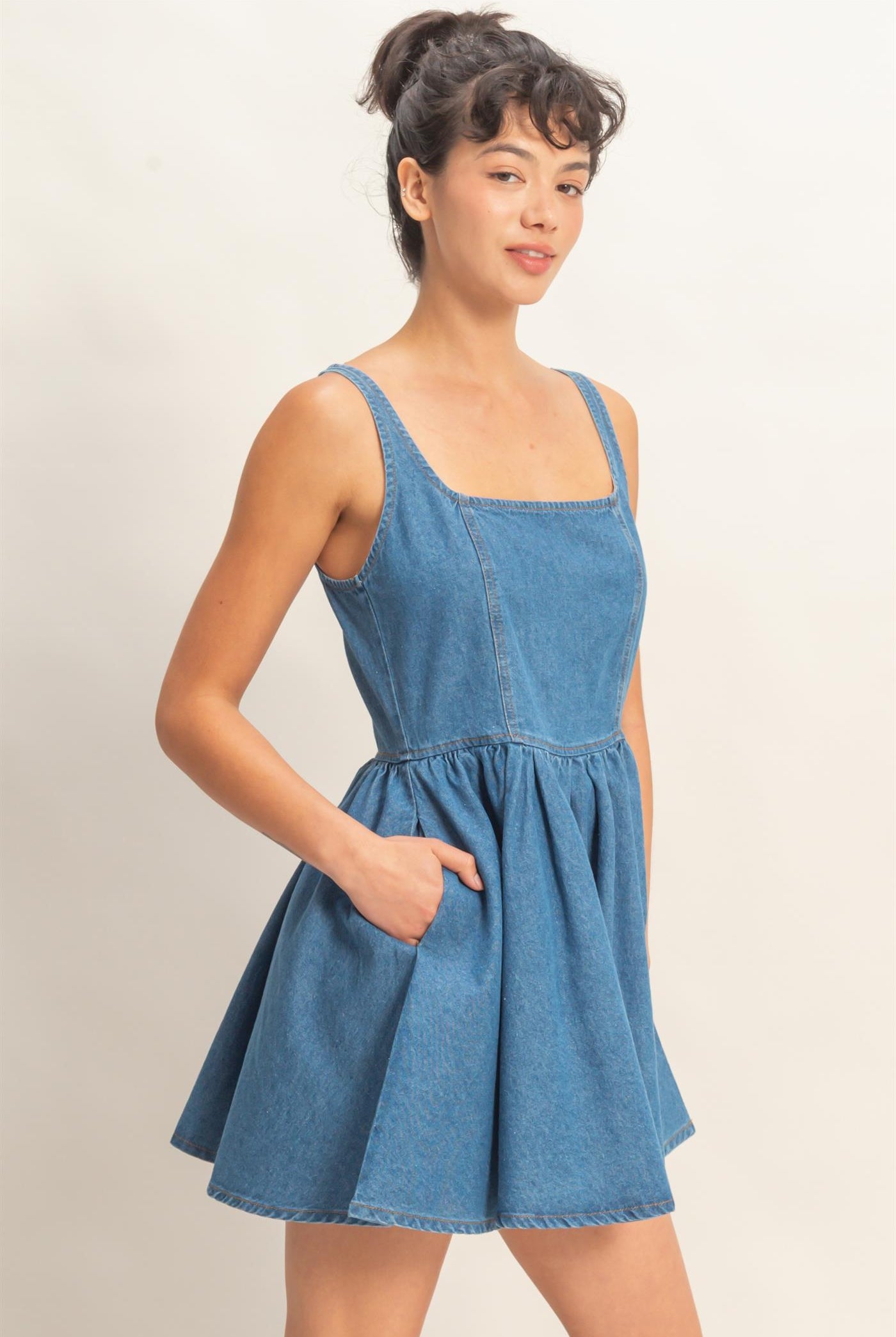 Wholesale Scoop Neck Denim Tank Flowy Mini Dress Dresses DZ26A998 MEDIUM BLUE DOUBLE ZERO