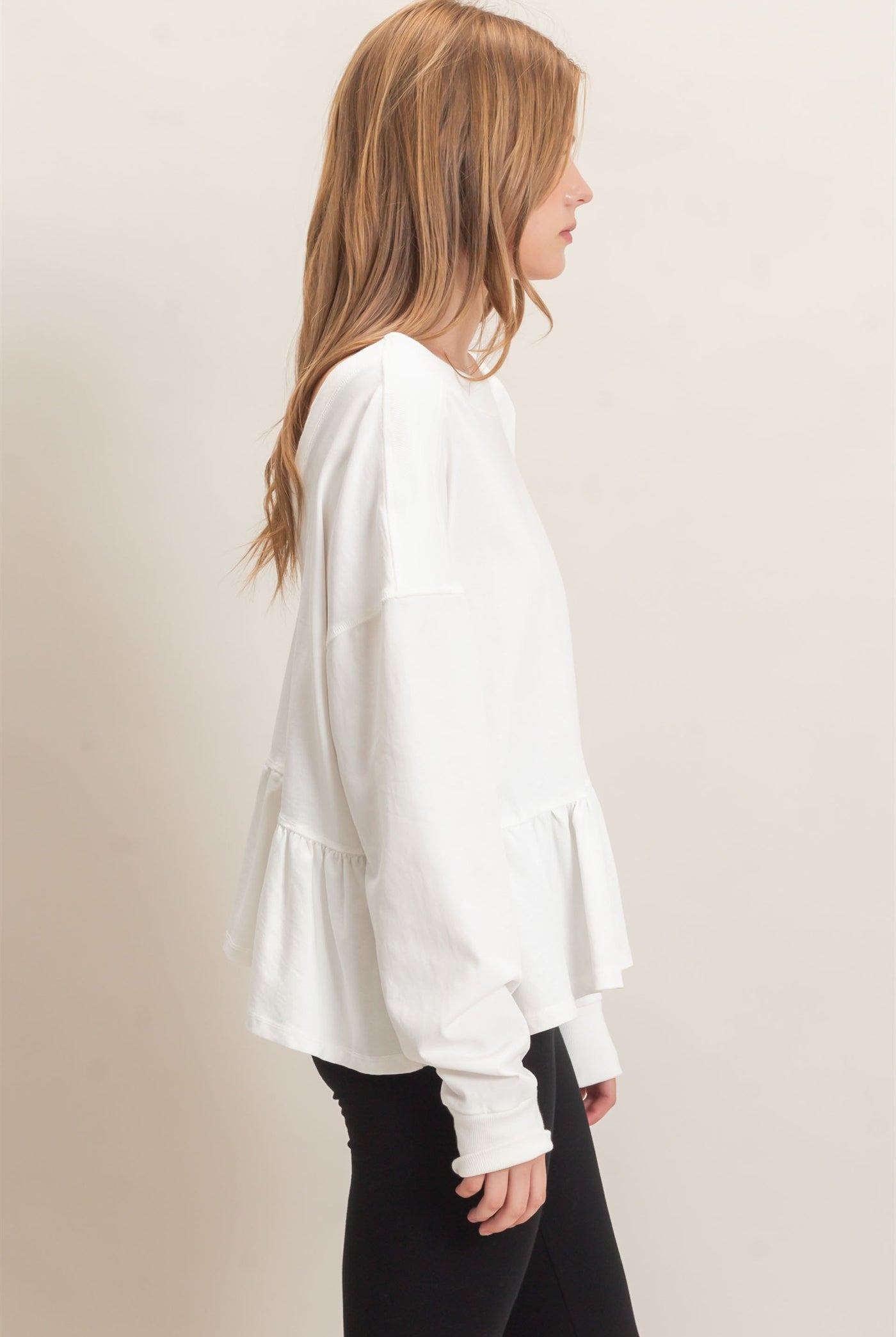 Wholesale Ruffled Hem Long Sleeve Top Clothing Tops HF26E065 OFF WHITE HYFVE