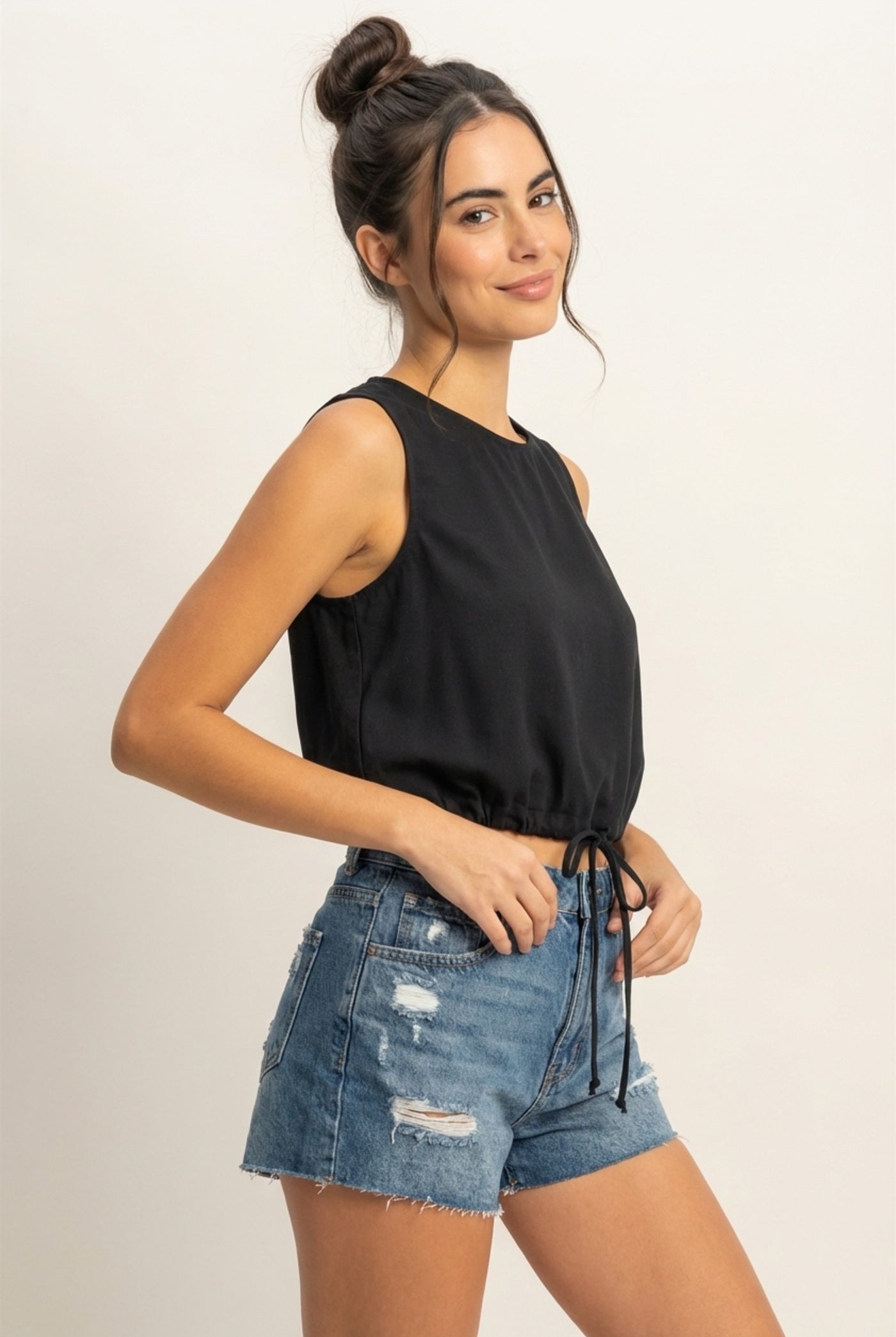 Wholesale Sand Washed Sleeveless Crop Top Clothing Tops DZ25C515 BLACK DOUBLE ZERO