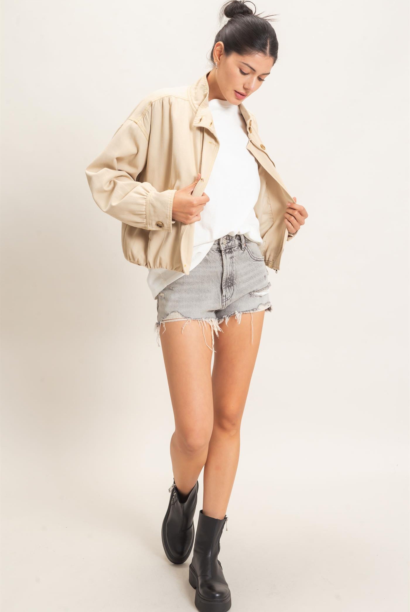 Wholesale High Collar Denim Bomber Jacket Coats & Jackets HF26E090-D BEIGE HYFVE