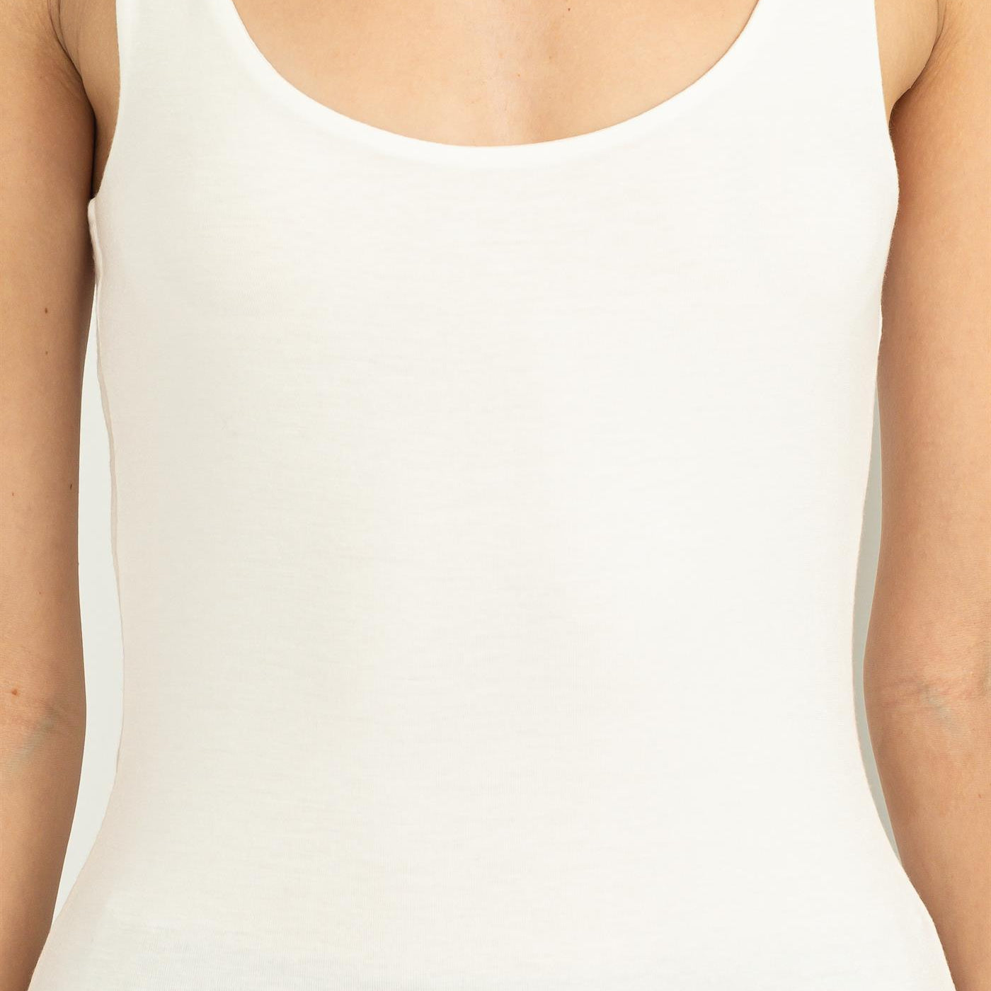 Wholesale Scoop Neck Tank Top Clothing Tops DZ23A793 OFF WHITE DOUBLE ZERO