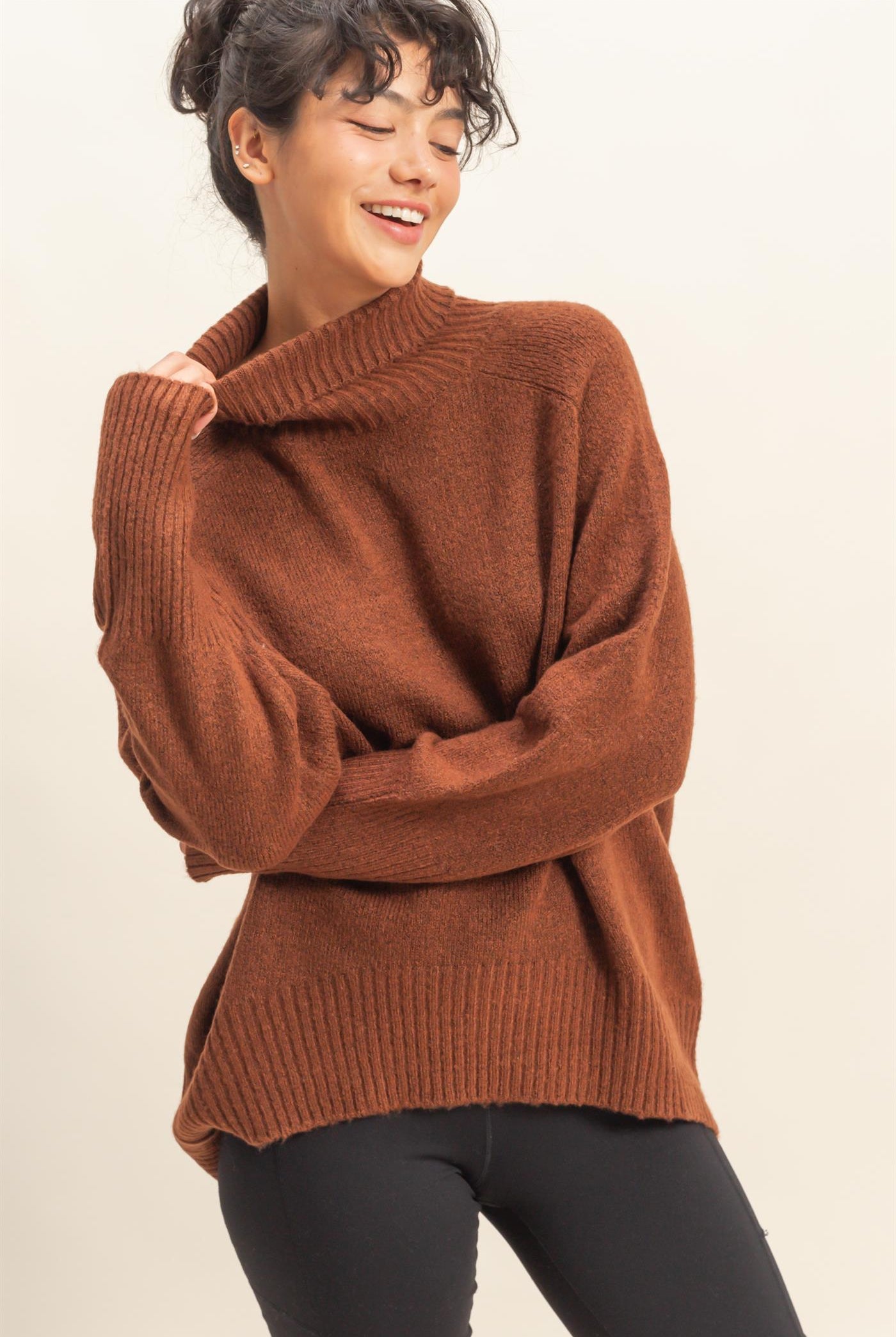 Wholesale Oversized High Low Turtleneck Sweater Sweaters DZ25C943 CHESTNUT DOUBLE ZERO