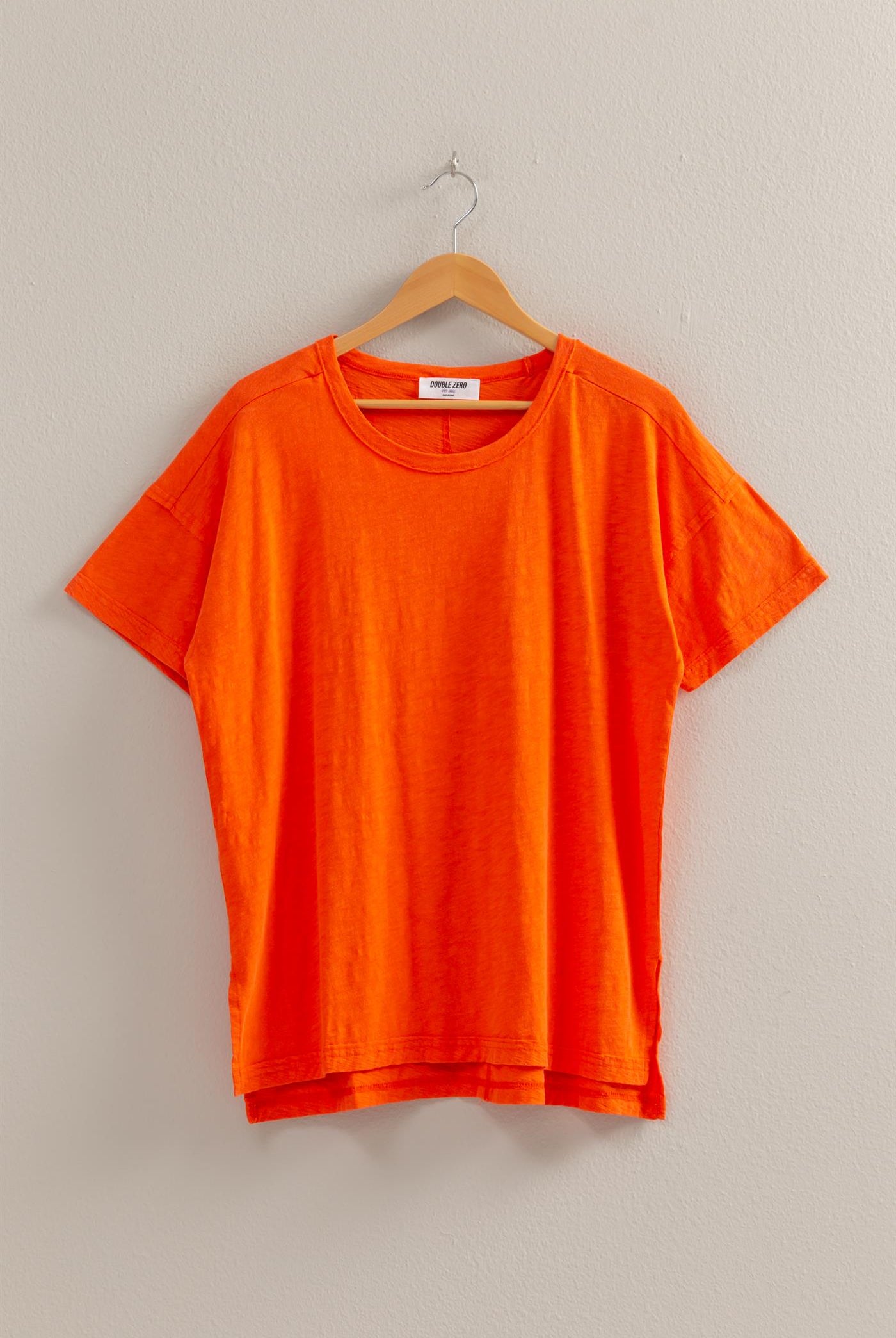 Wholesale Short Sleeve Relaxed Basic Washed Tee Clothing Tops DZ25A671 TOMATO DOUBLE ZERO