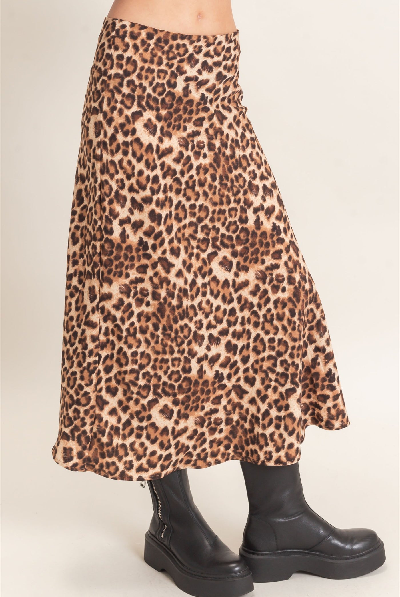 Wholesale Leopard Print Midi Skirt Skirts HF26F159 BROWN DOUBLE ZERO