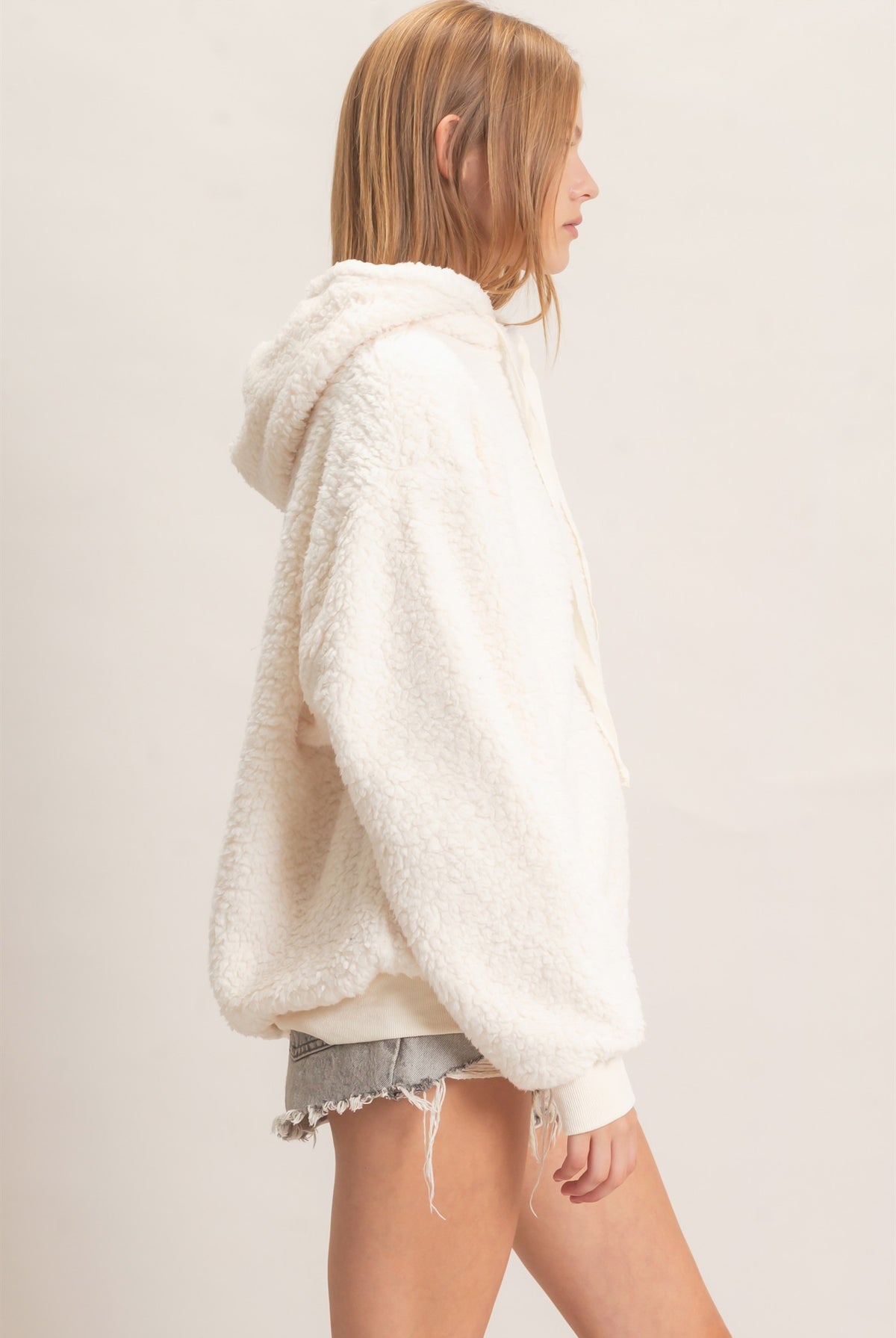 Wholesale Plush Sherpa Pullover Hoodie Hoodies HF26F289 CREAM HYFVE