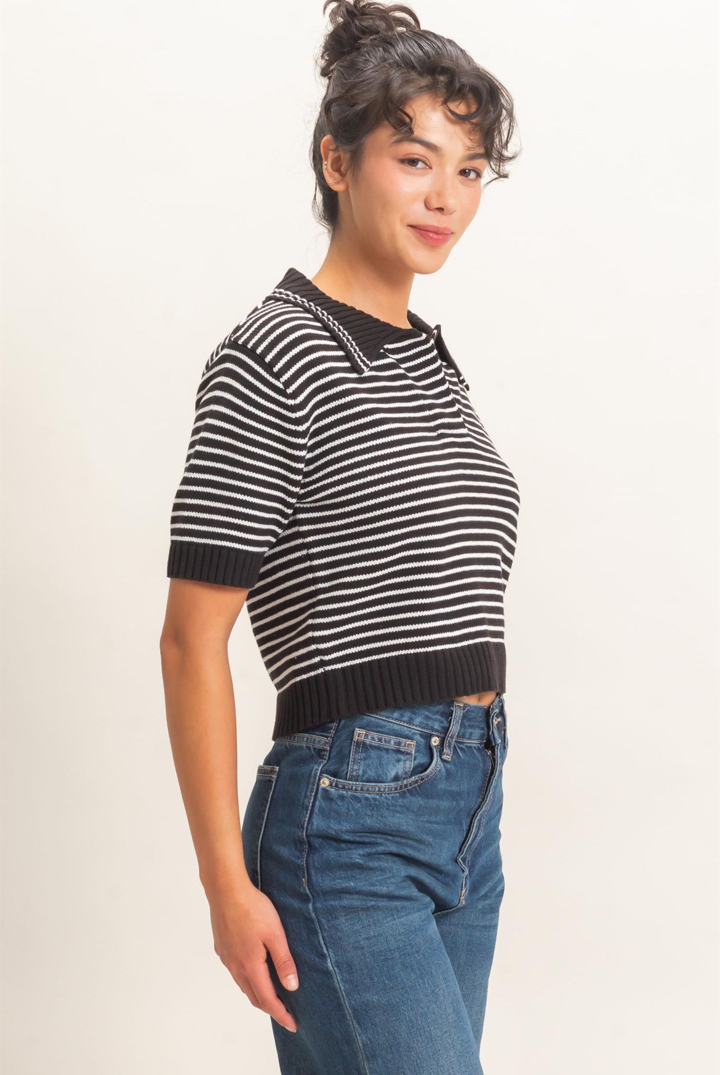 Wholesale Striped Short Sleeve Collar Knit Top Clothing Tops DZ26E261 BLACK DOUBLE ZERO