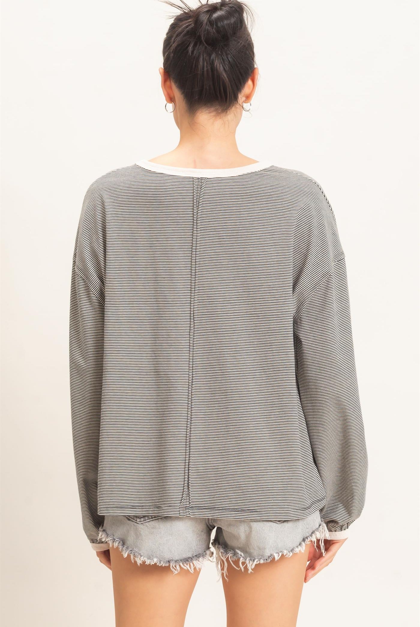 Wholesale Striped Boat Neck Long Sleeve Top Clothing Tops HF26E674 BLACK HYFVE