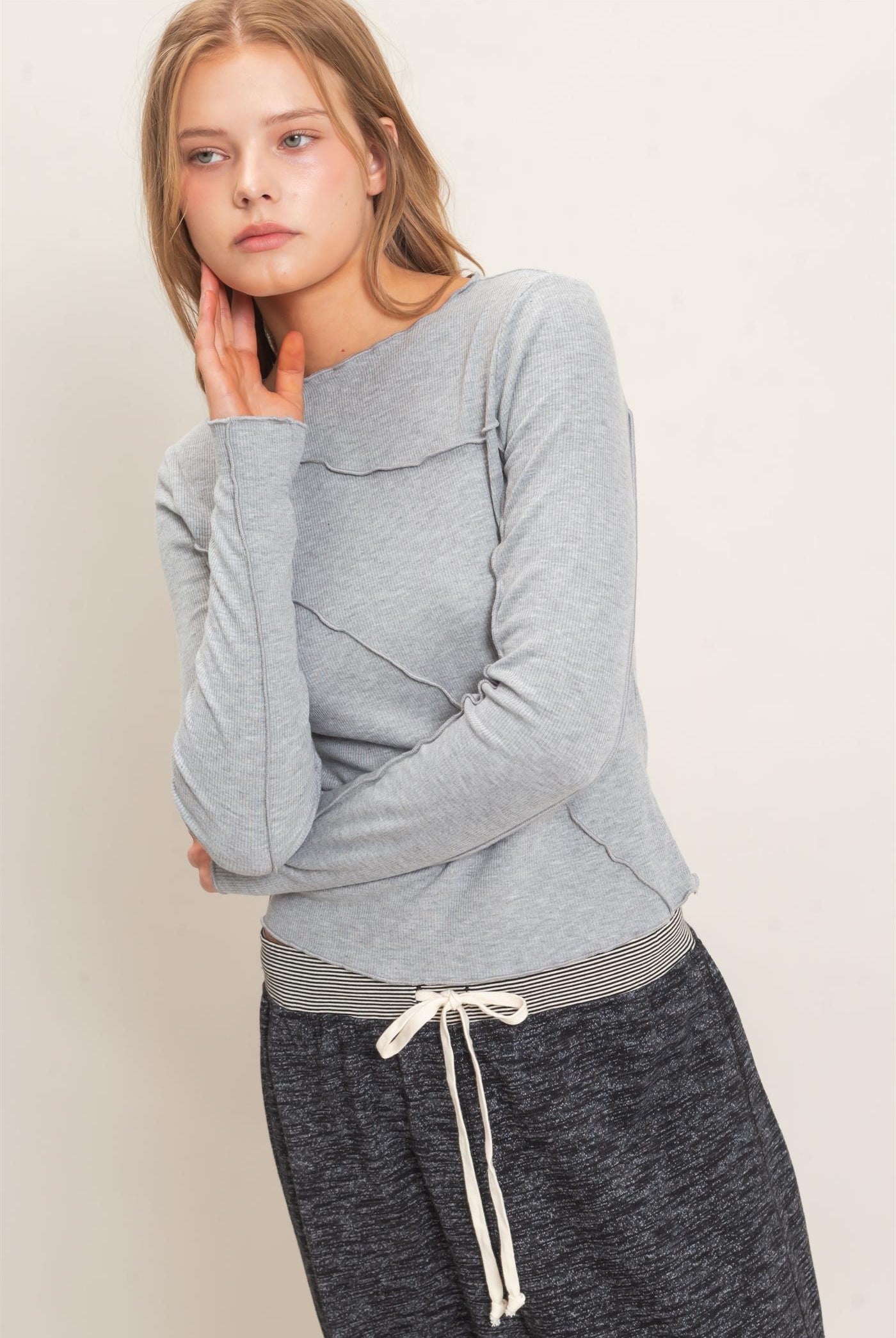 Wholesale Ruffled Ribbed Long Sleeve Top Clothing Tops HF26F085 HEATHER GRAY HYFVE