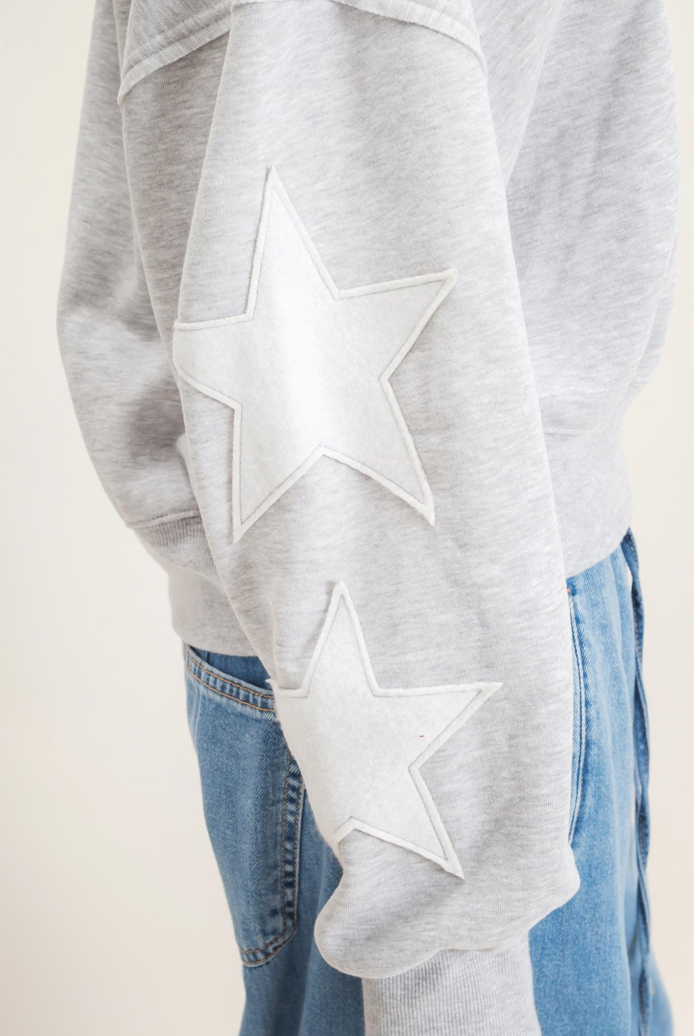 Wholesale Star Patch Sleeve Sweatshirt Sweatshirts DZ26E888 HEATHER GRAY DOUBLE ZERO