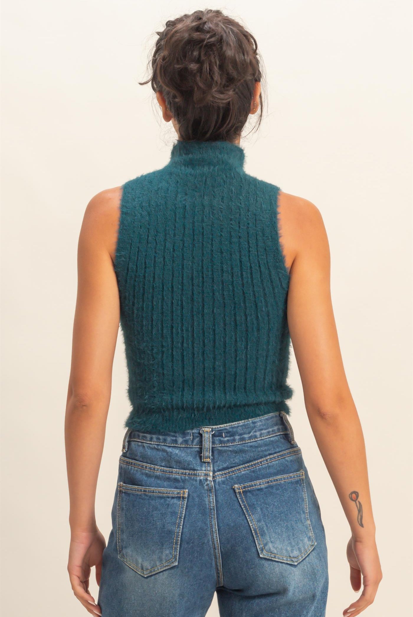 Wholesale Ribbed Sleeveless High Neck Knit Top Clothing Tops DZ25F113 DEEP GREEN HYFVE