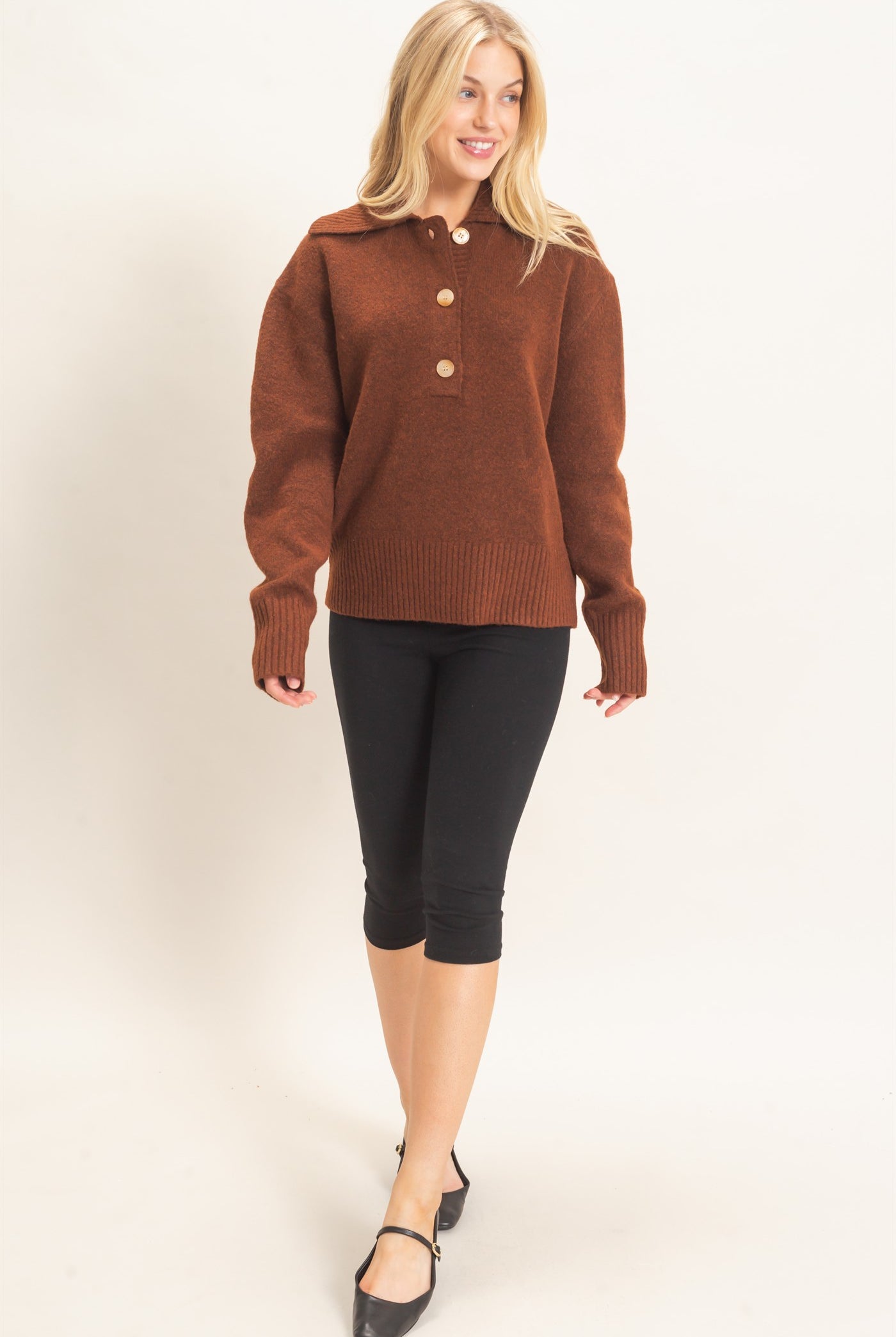 Wholesale Button-Up Collared Sweater Sweaters HF26E752 BROWN HYFVE