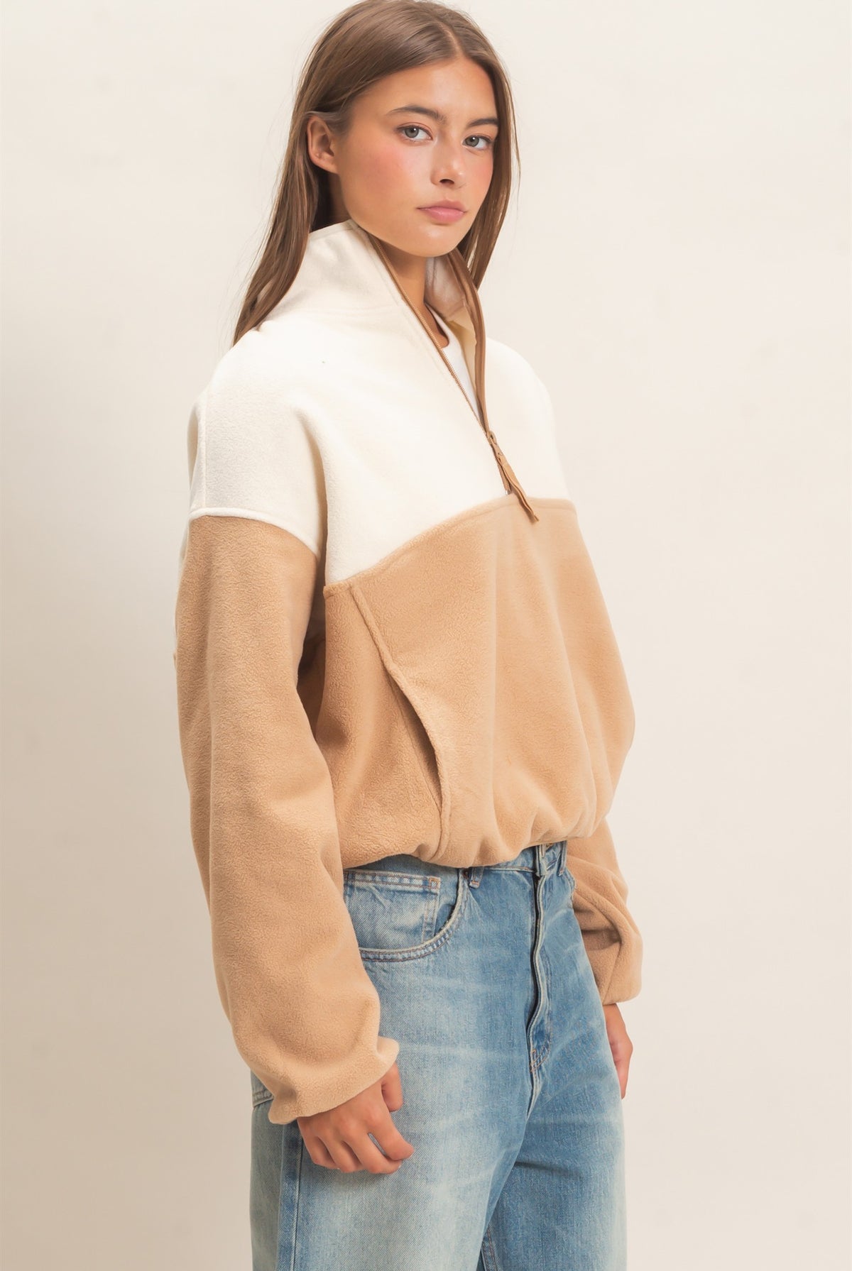 Wholesale Fleece Color Contrast Half Zip Pullover Outerwear DZ26F409 BEIGE DOUBLE ZERO