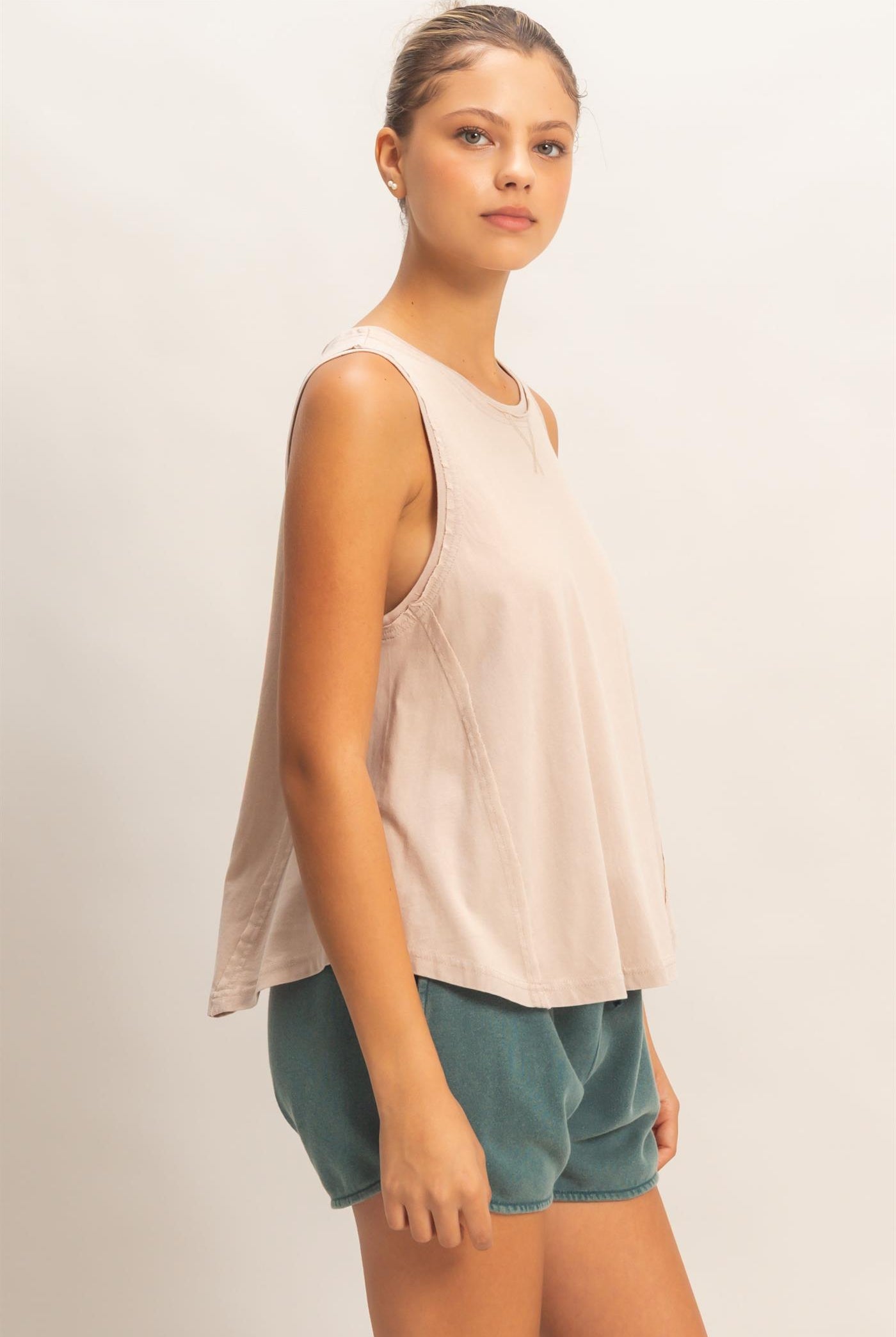 Wholesale Raw Edge Details Sleeveless Washed Top Clothing Tops DZ26E278 TAUPE DOUBLE ZERO
