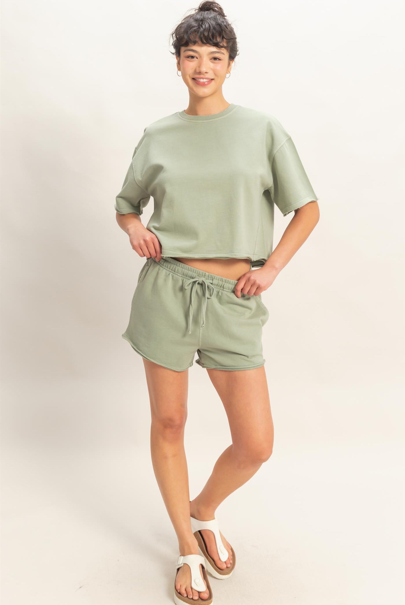 Wholesale Short Sleeve Crew Neck Top And Shorts Set Clothing DZ26C668-SET SAGE GREEN DOUBLE ZERO