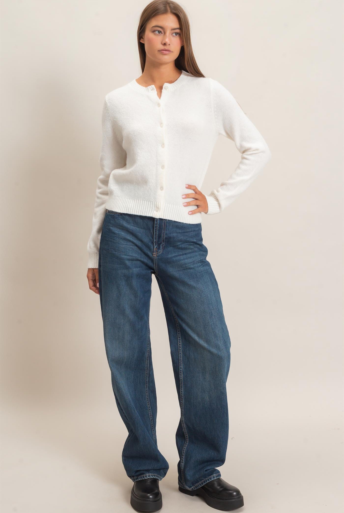 Wholesale Crew Neck Cardigan Cardigans DZ26E119 WHIP CREAM DOUBLE ZERO