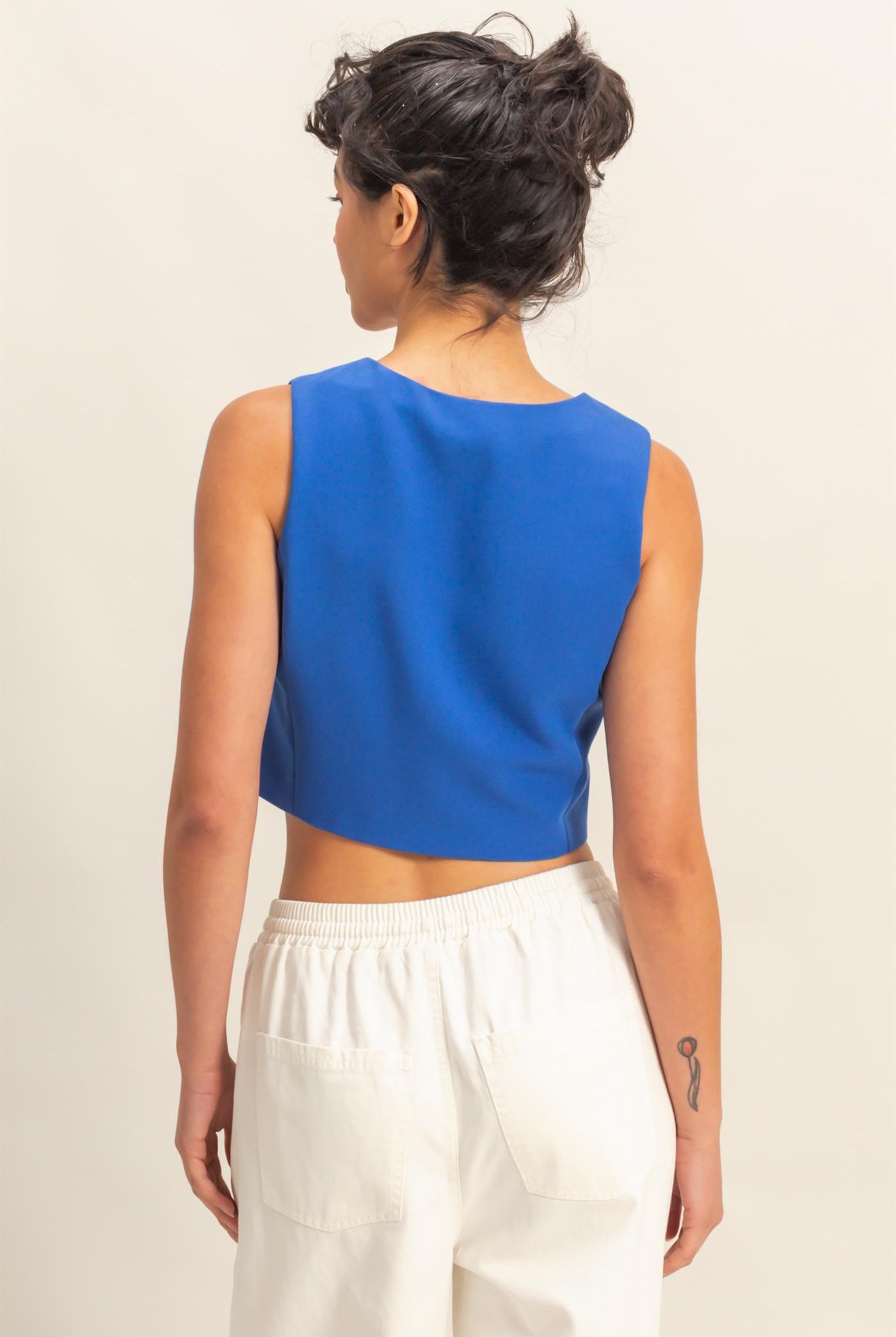 Wholesale Tailored Button-Down Vest Vests DZ25E126 COBALT DOUBLE ZERO