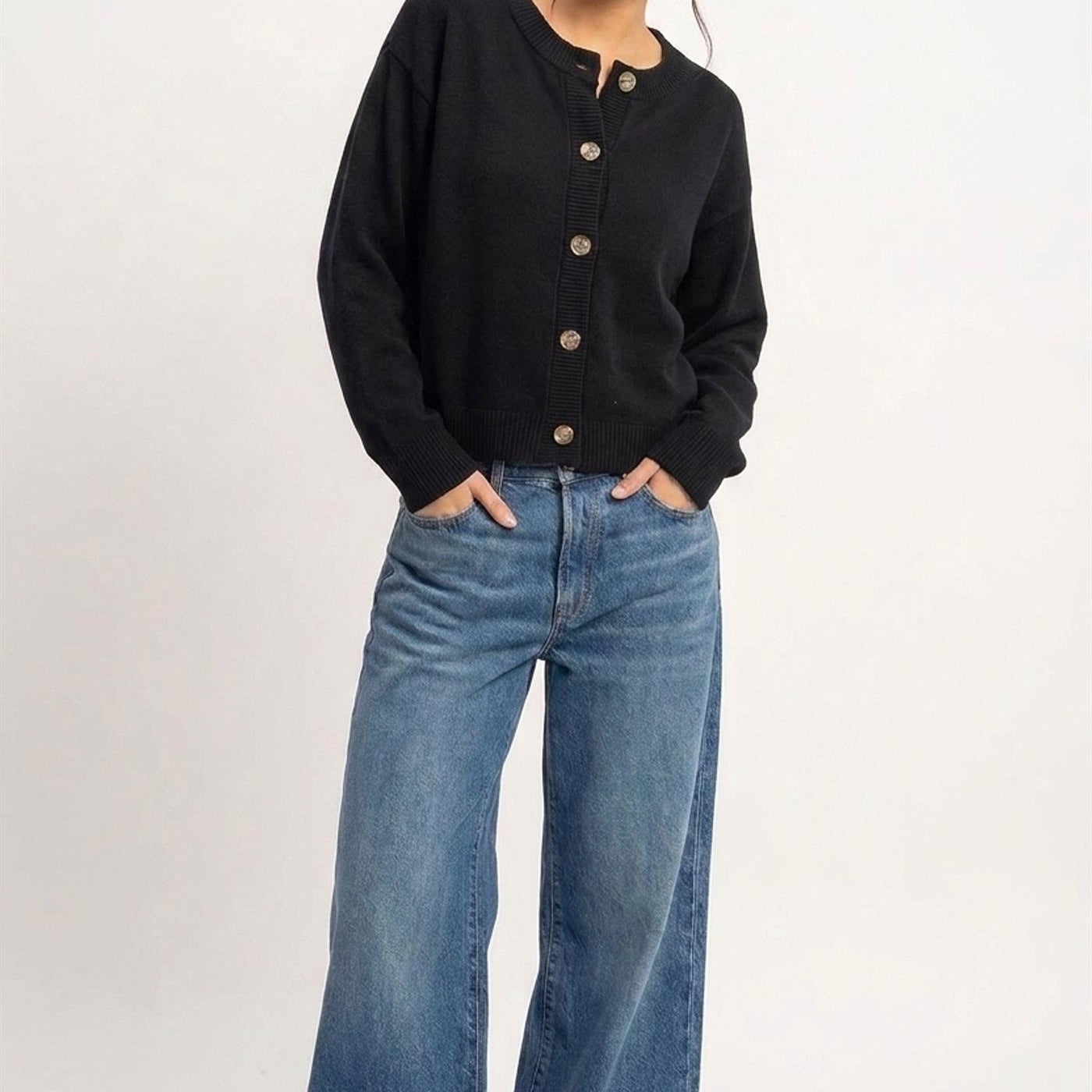 Wholesale Crew Neck Button Front Cardigan Cardigans DZ26E639 BLACK DOUBLE ZERO
