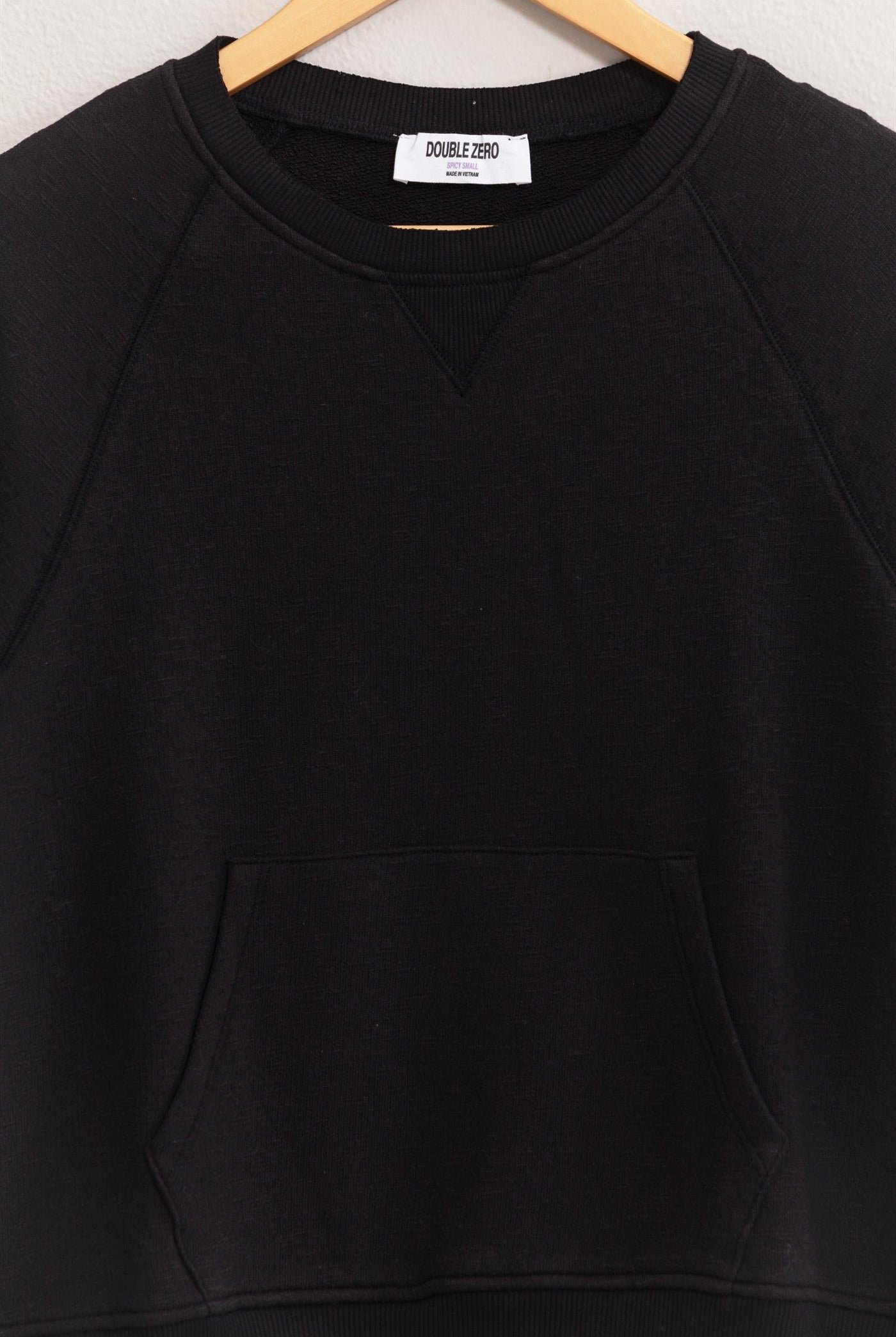 Wholesale Raglan Sleeve Pocket Sweatshirt Sweatshirts DZ24F992 BLACK DOUBLE ZERO