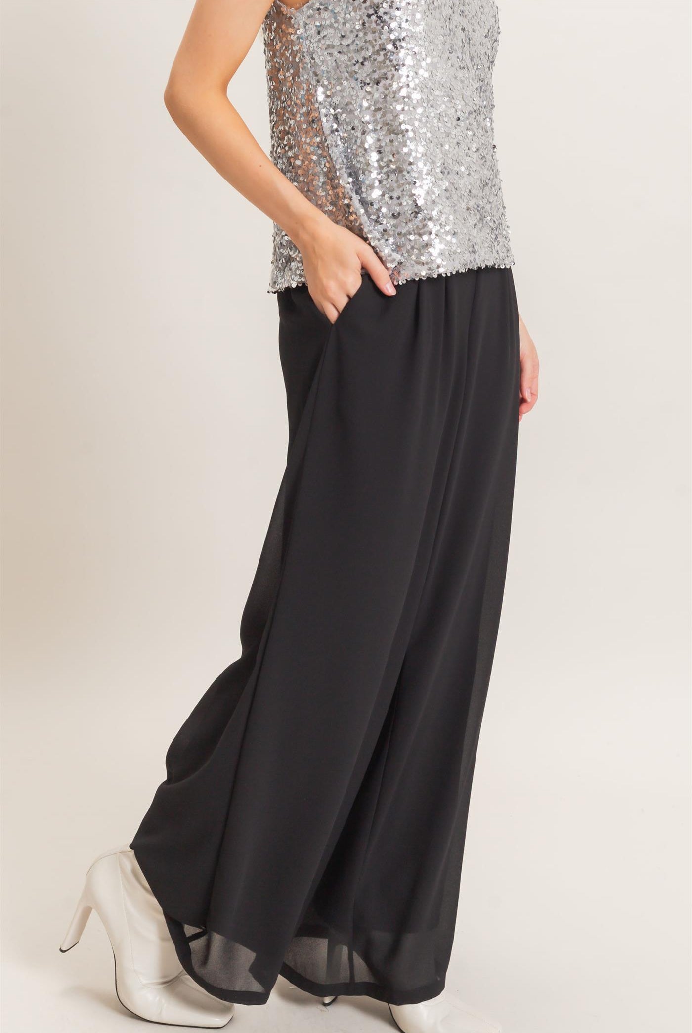 Wholesale Wide-Leg High Waist Pants Pants HF26F068-D BLACK HYFVE