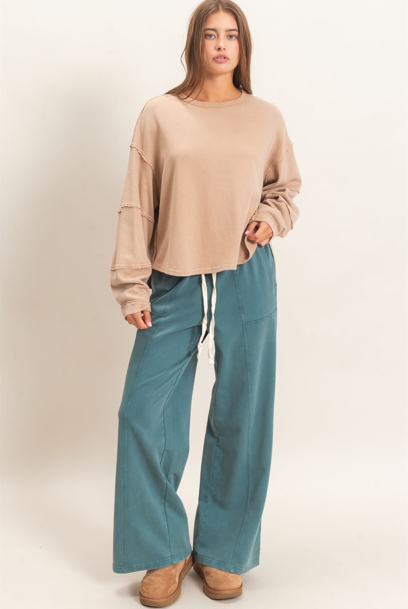 Wholesale Mineral Wash Overzised Raw Edge Crew Neck Top Clothing Tops DZ26E449 DARK TAUPE DOUBLE ZERO