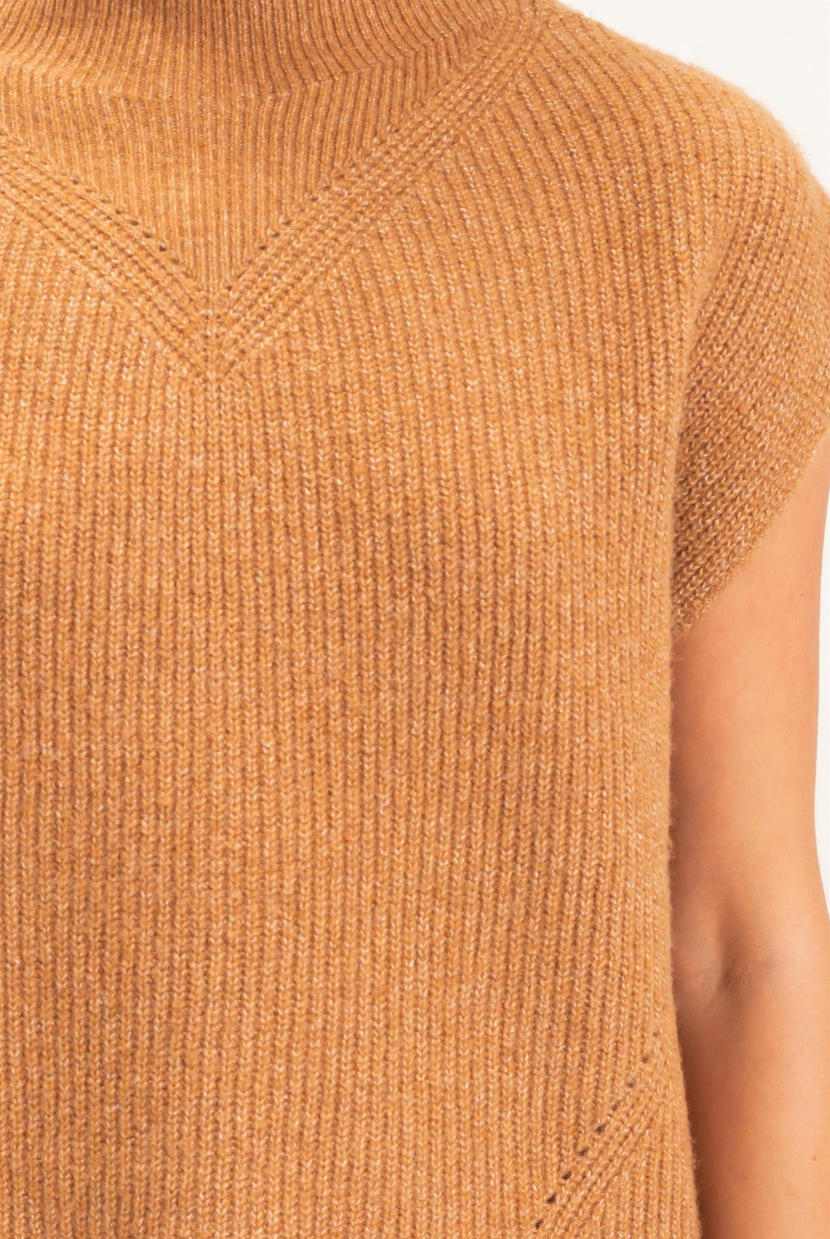 Wholesale Sleeveless High Neck Sweater Sweaters DZ26E295 CAMEL DOUBLE ZERO