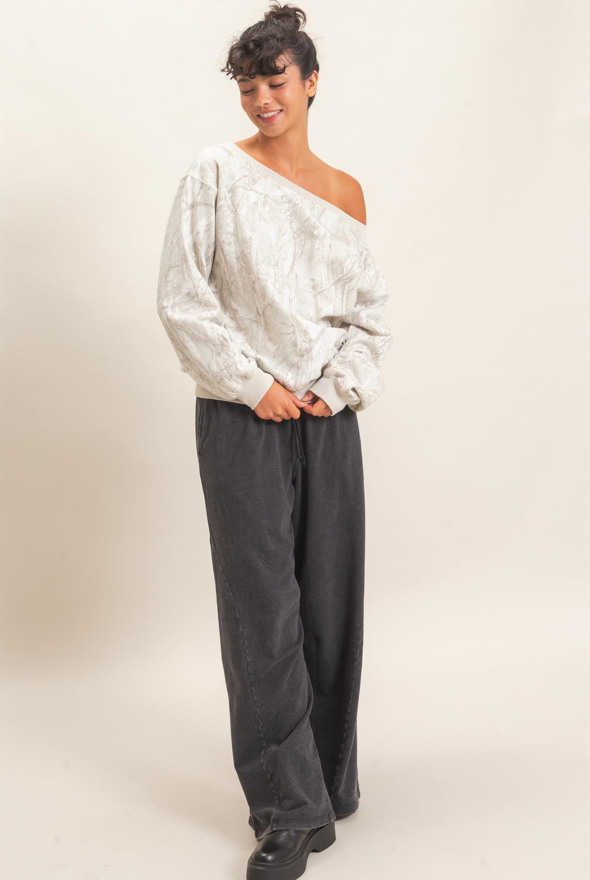 Wholesale Tree Camouflage Print Off The Shoulder Sweatshirt Sweatshirts DZ26F310 GRAY DOUBLE ZERO