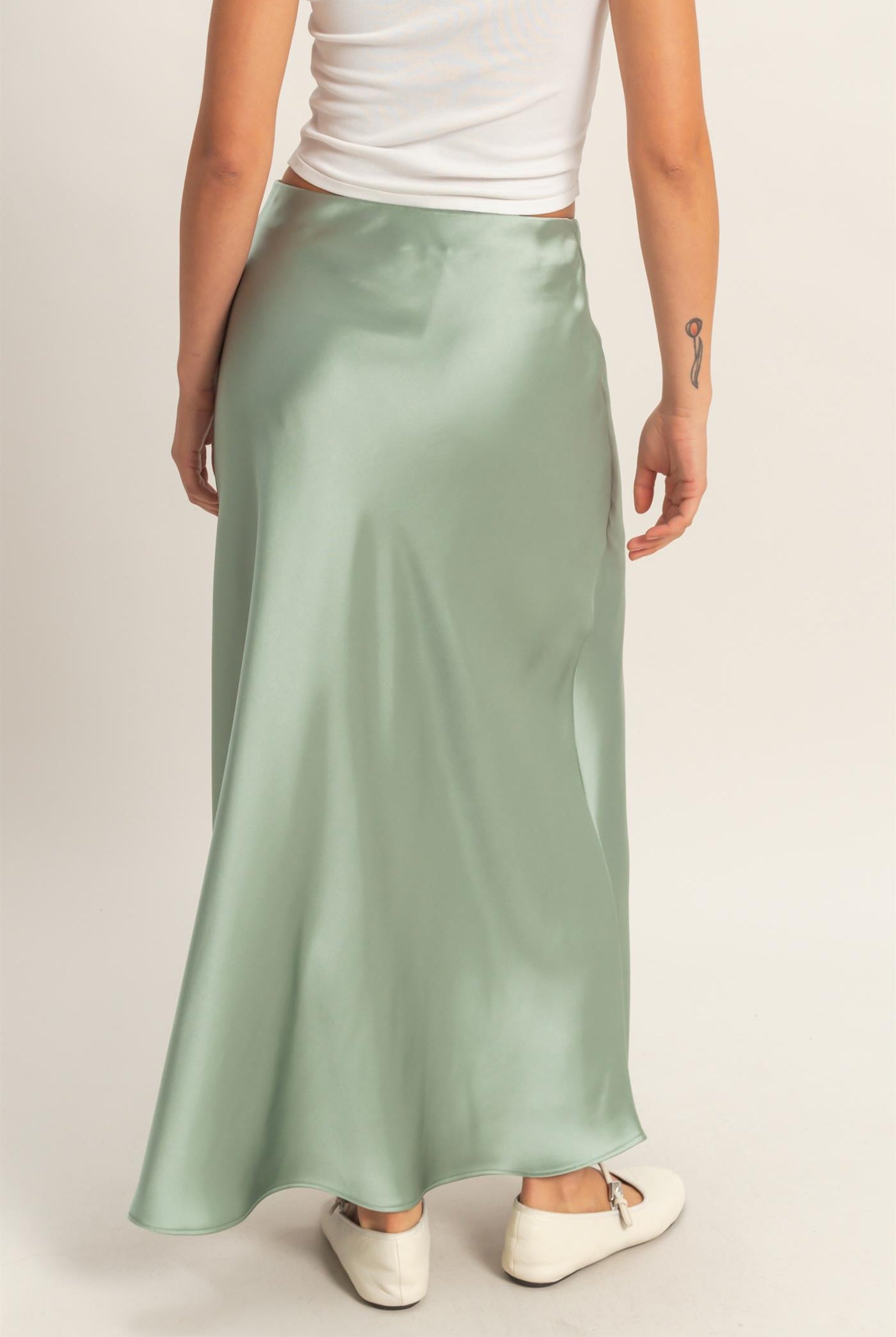 Wholesale Satin Maxi Skirt Skirts DZ26E274 SAGE GREEN DOUBLE ZERO