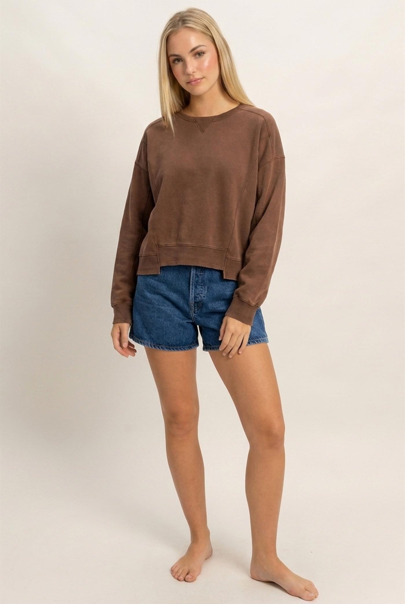 Wholesale Acid Wash Seam Detail Crew Neck Sweatshirt Sweatshirts DZ26E260 DARK BROWN DOUBLE ZERO