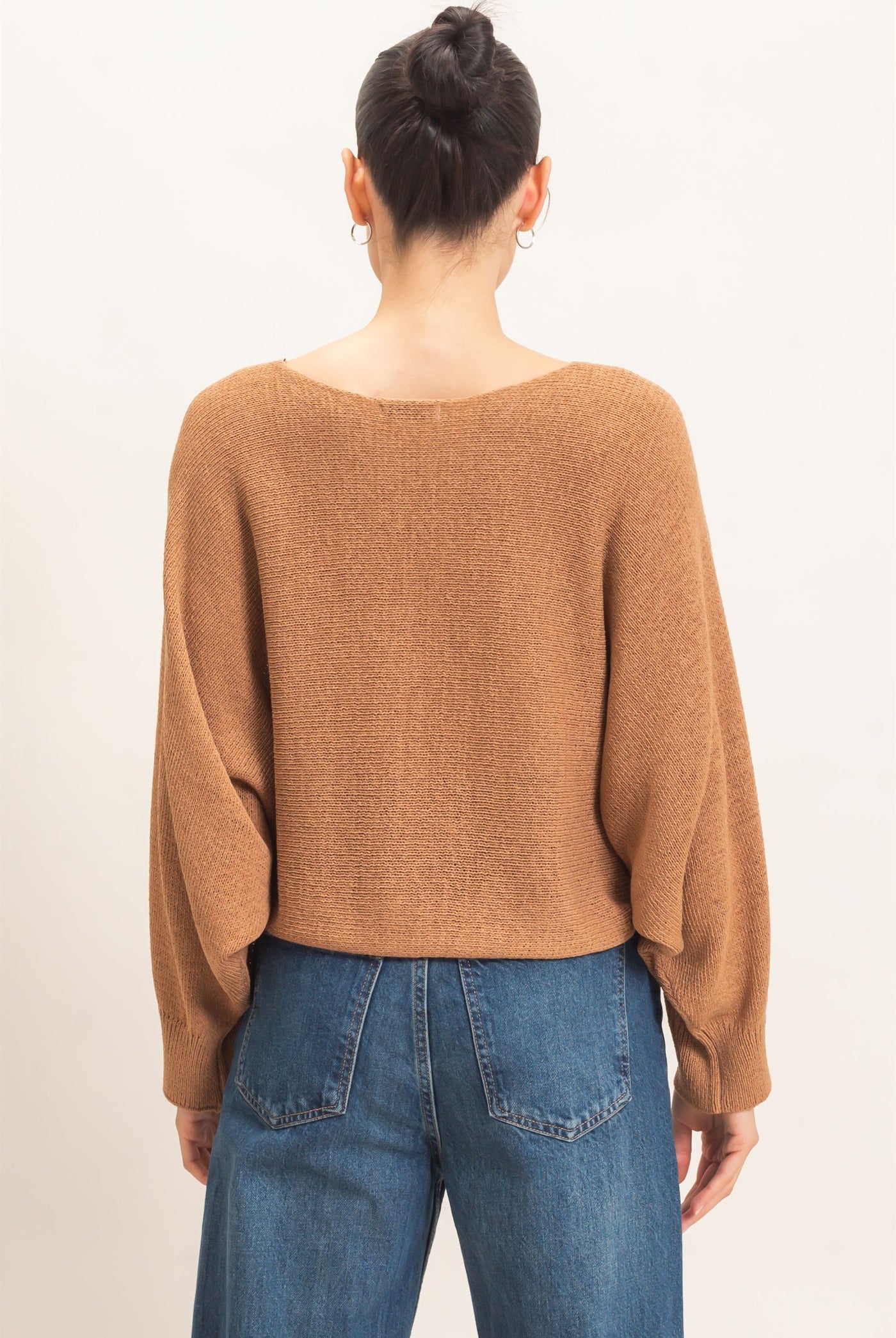 Wholesale Loose Knit Boat Neck Sweater Sweaters HF26E896 TAUPE HYFVE