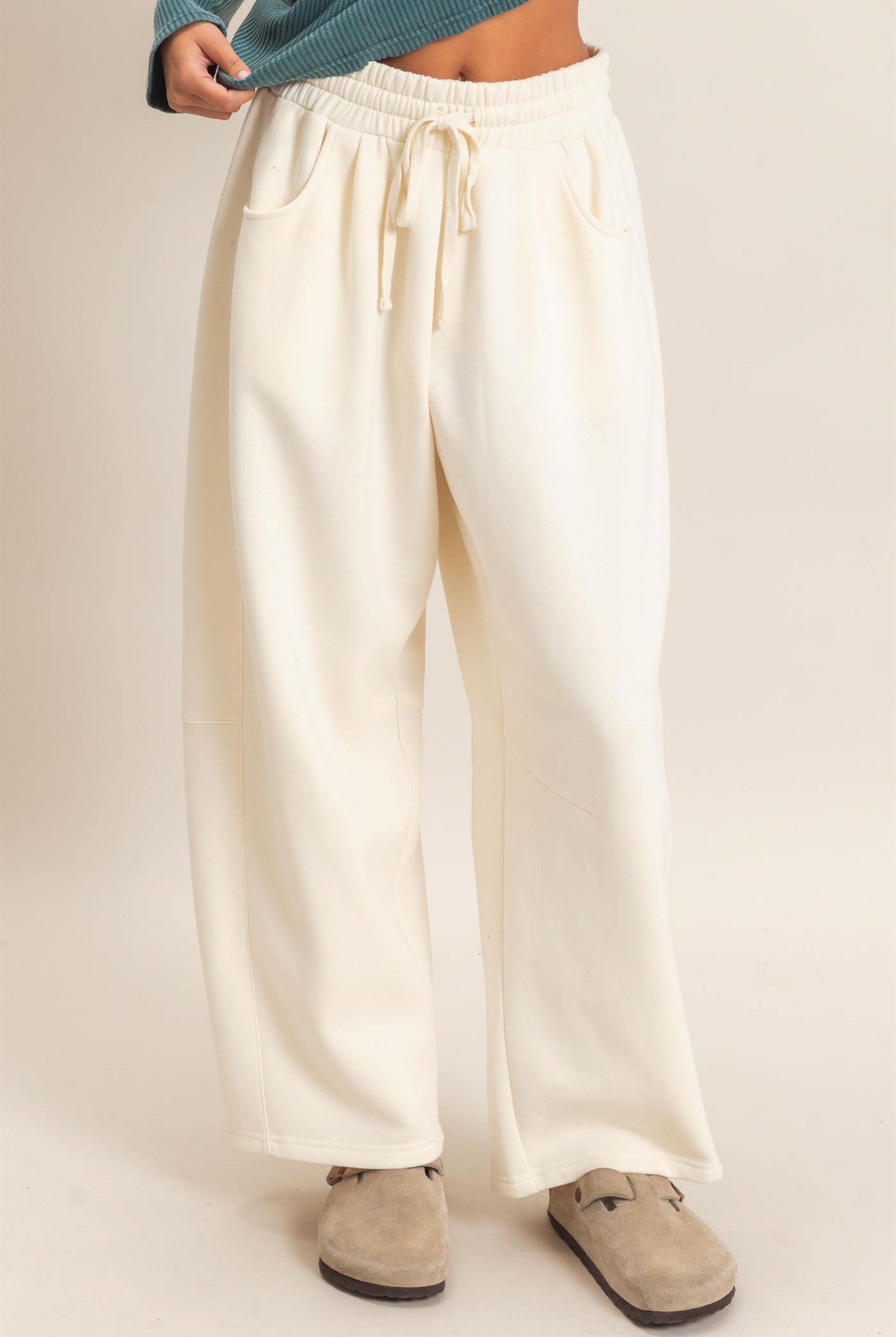 Wholesale Drawstring Waist Barrel Sweatpants Pants DZ26E290 CREAM DOUBLE ZERO