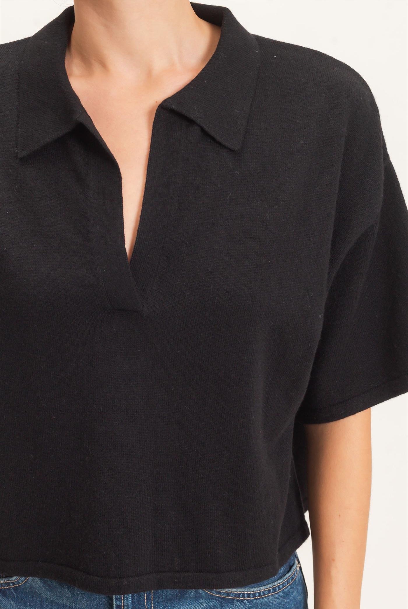 Wholesale Collared V-Neck Sweater Sweaters HF26E038 BLACK HYFVE