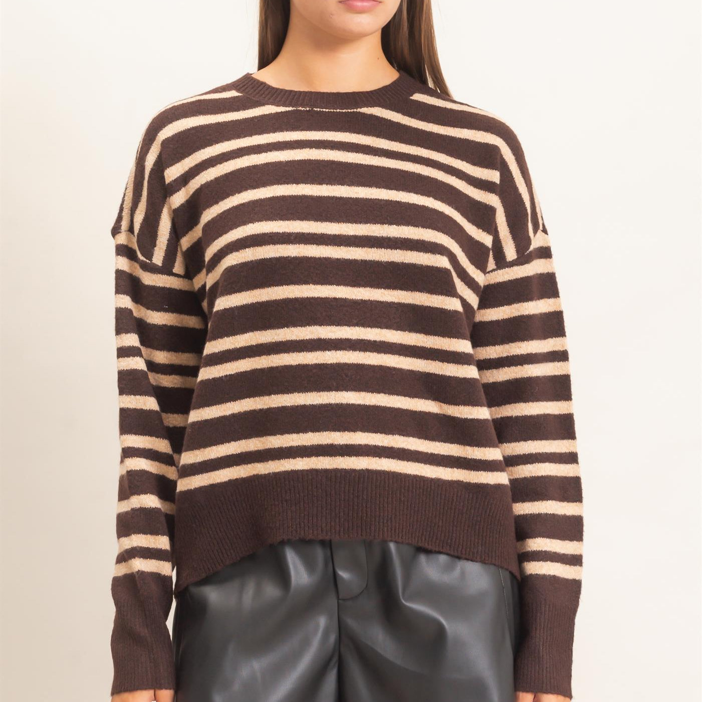 Wholesale Striped Crew Neck Sweater Sweaters DZ26E389 DARK BROWN DOUBLE ZERO