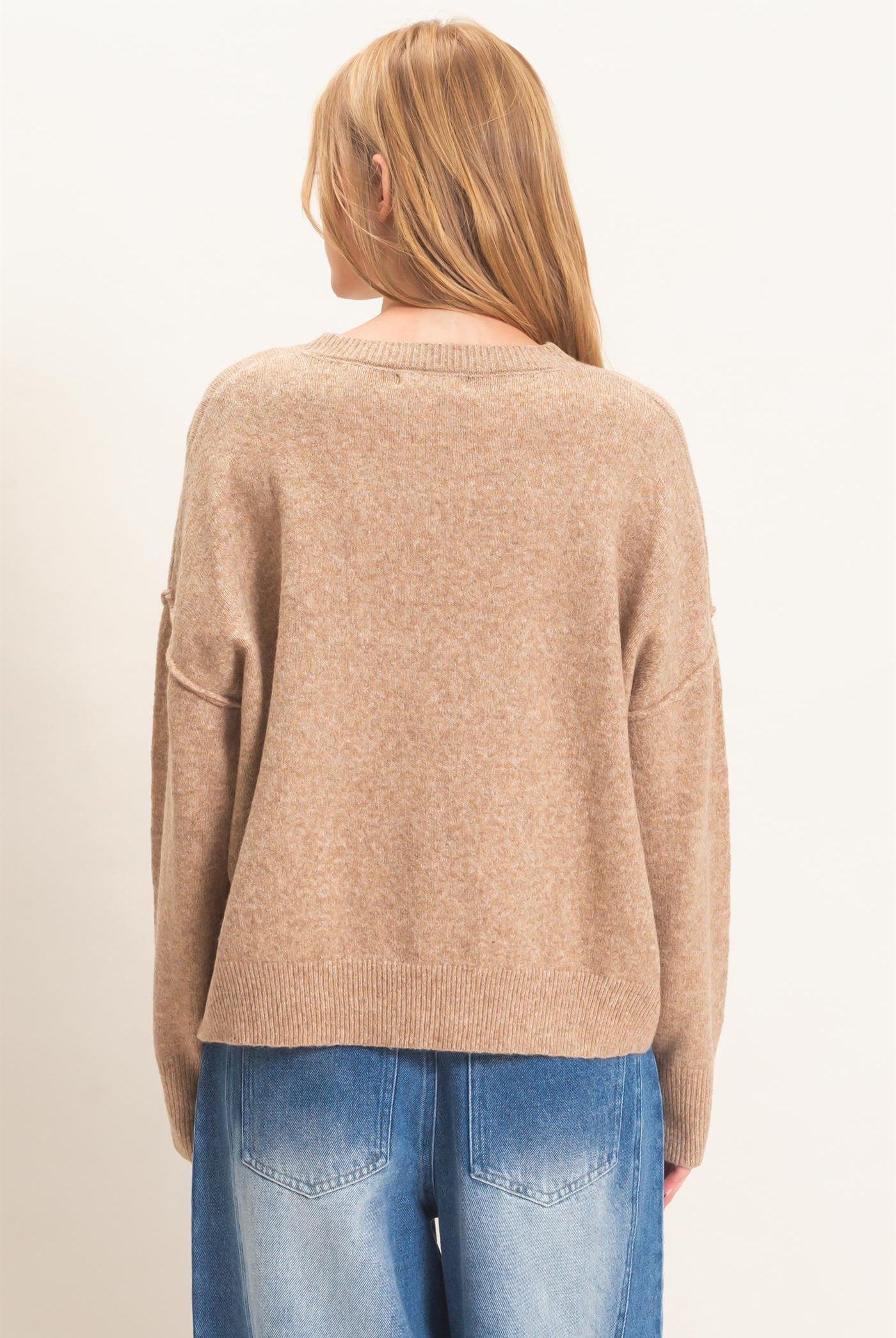 Wholesale Crew Neck Sweater With Ribbed Hem Sweaters HF26E203-D DARK TAUPE HYFVE