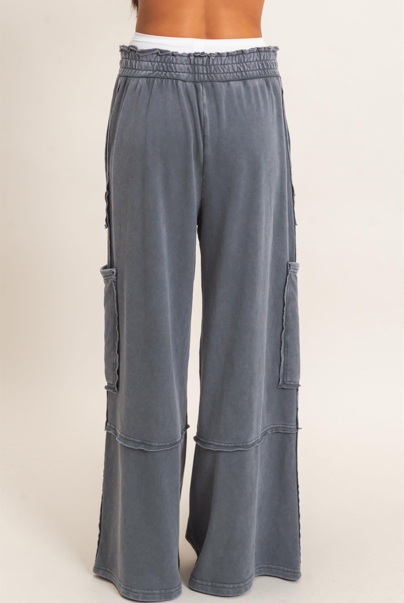 Wholesale Mineral Wash Cargo Pocket Pants Pants DZ26C963 DARK GRAY DOUBLE ZERO