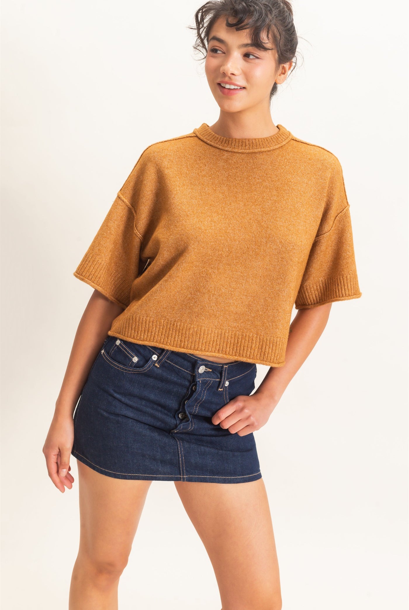 Wholesale Seam Detail Short Sleeve Knit Top Clothing Tops DZ26A827 CAMEL DOUBLE ZERO