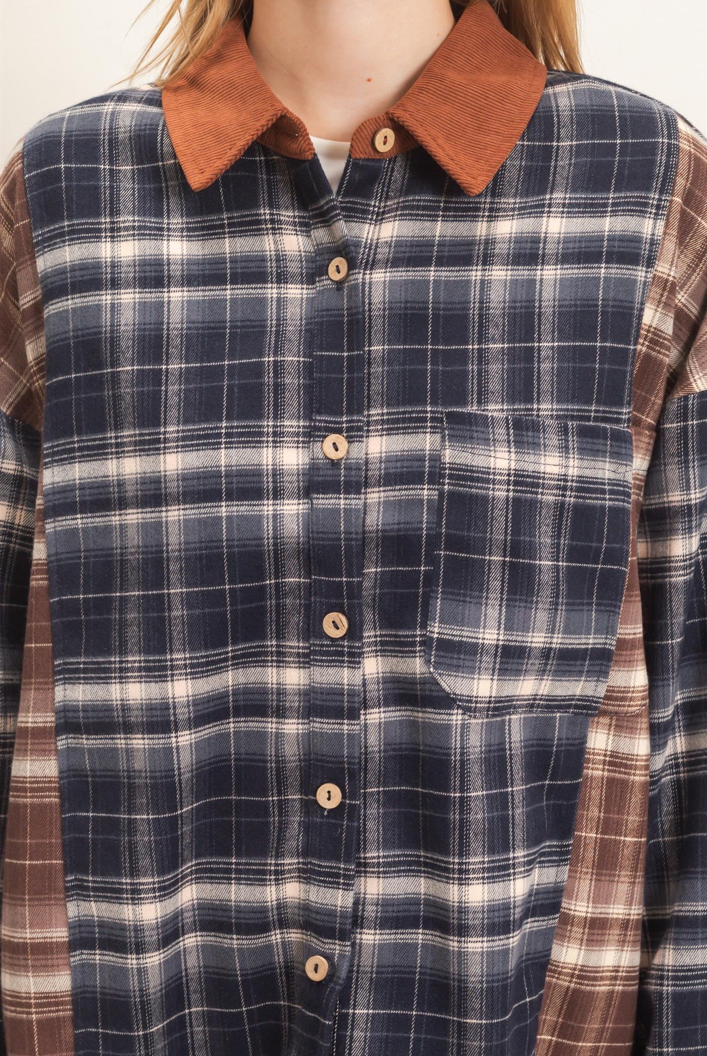 Wholesale Plaid Button-Up Shirt With Corduroy Collar Shirts HF26E157 BLACK HYFVE