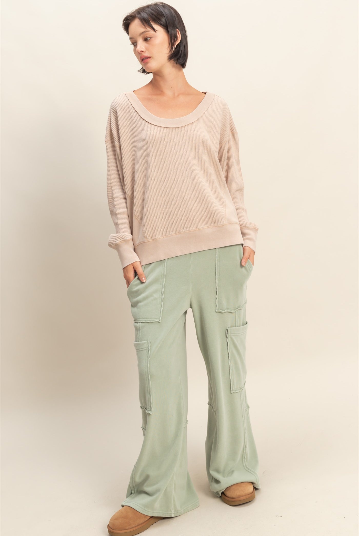 Wholesale Mineral Wash Oversized Utility Sweatpants Sweatpants DZ25C903 SAGE GREEN DOUBLE ZERO