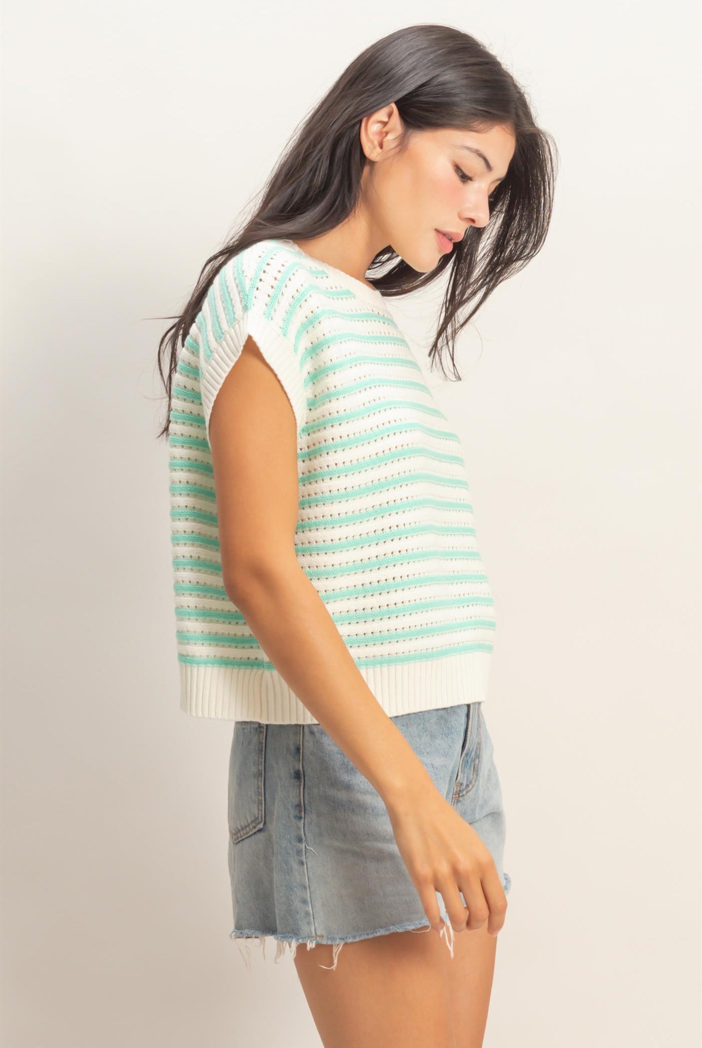 Wholesale Striped Sleeveless Crew Neck Top Sweaters DZ26A222 MINT DOUBLE ZERO