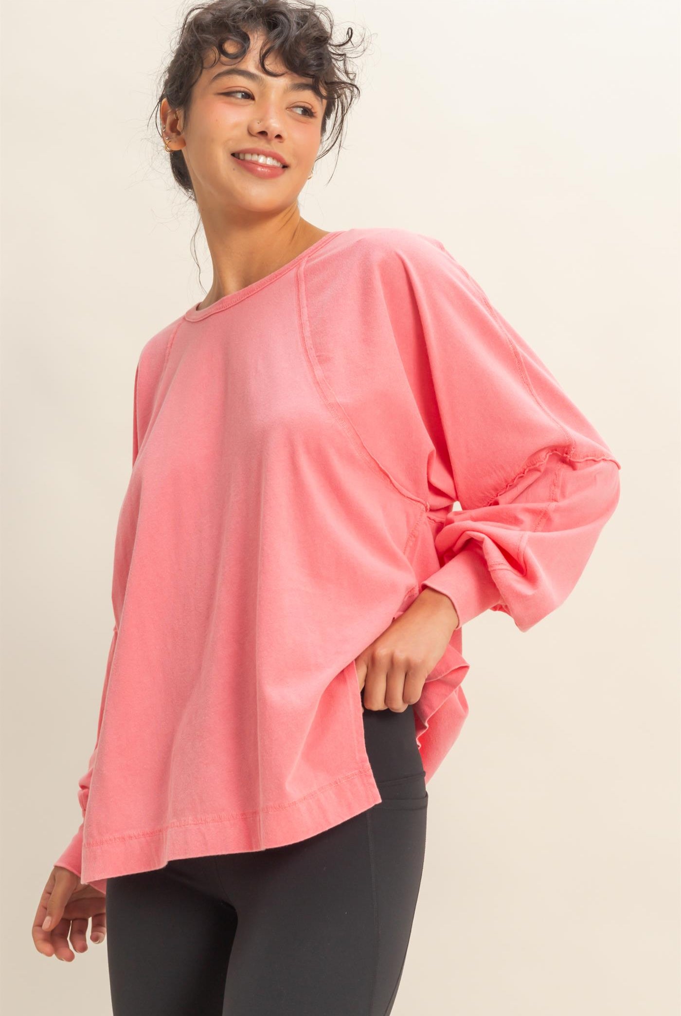 Wholesale Washed Oversized Long Sleeve Top With Slit Clothing Tops DZ25C921 TAFFY PINK HYFVE