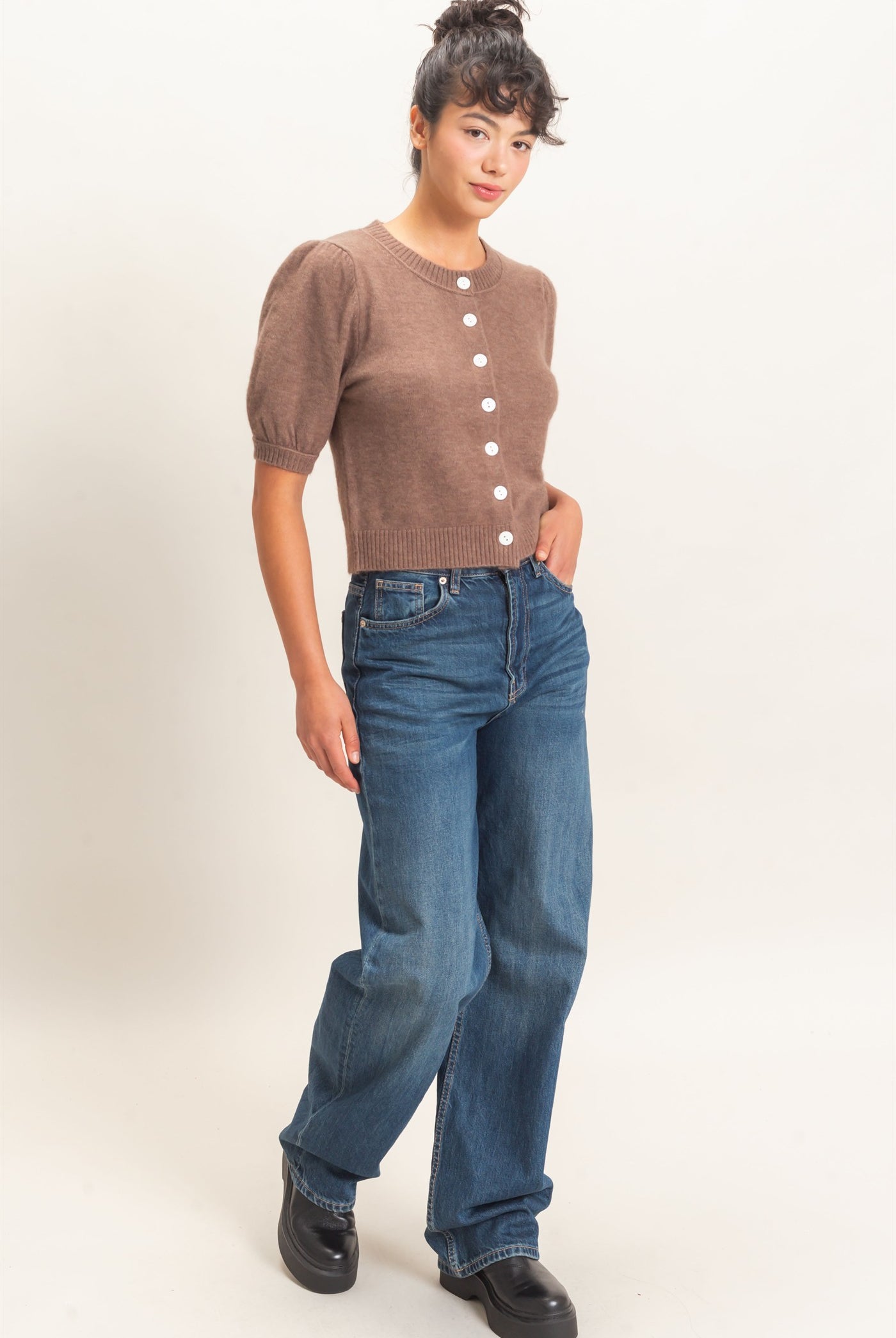 Wholesale Button Front Puff Short Sleeve Cardigan Cardigans DZ26C960 ASH BROWN DOUBLE ZERO
