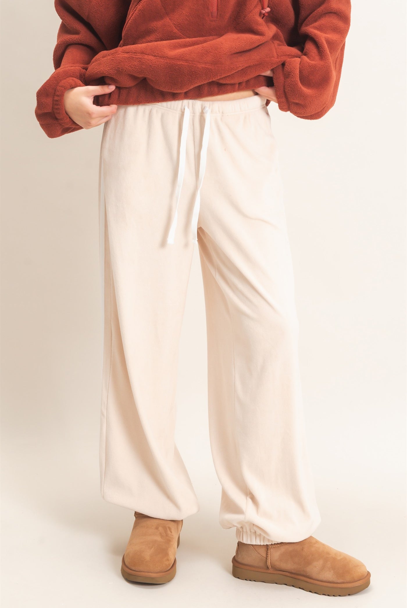 Wholesale Drawstring Waist Jogger Pants Joggers HF26E424-D CREAM HYFVE