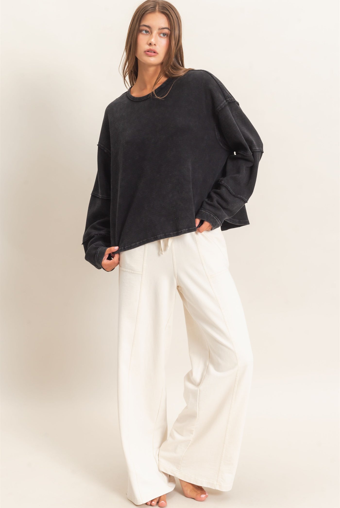 Wholesale Mineral Wash Overzised Raw Edge Crew Neck Top Clothing Tops DZ26E449 BLACK DOUBLE ZERO