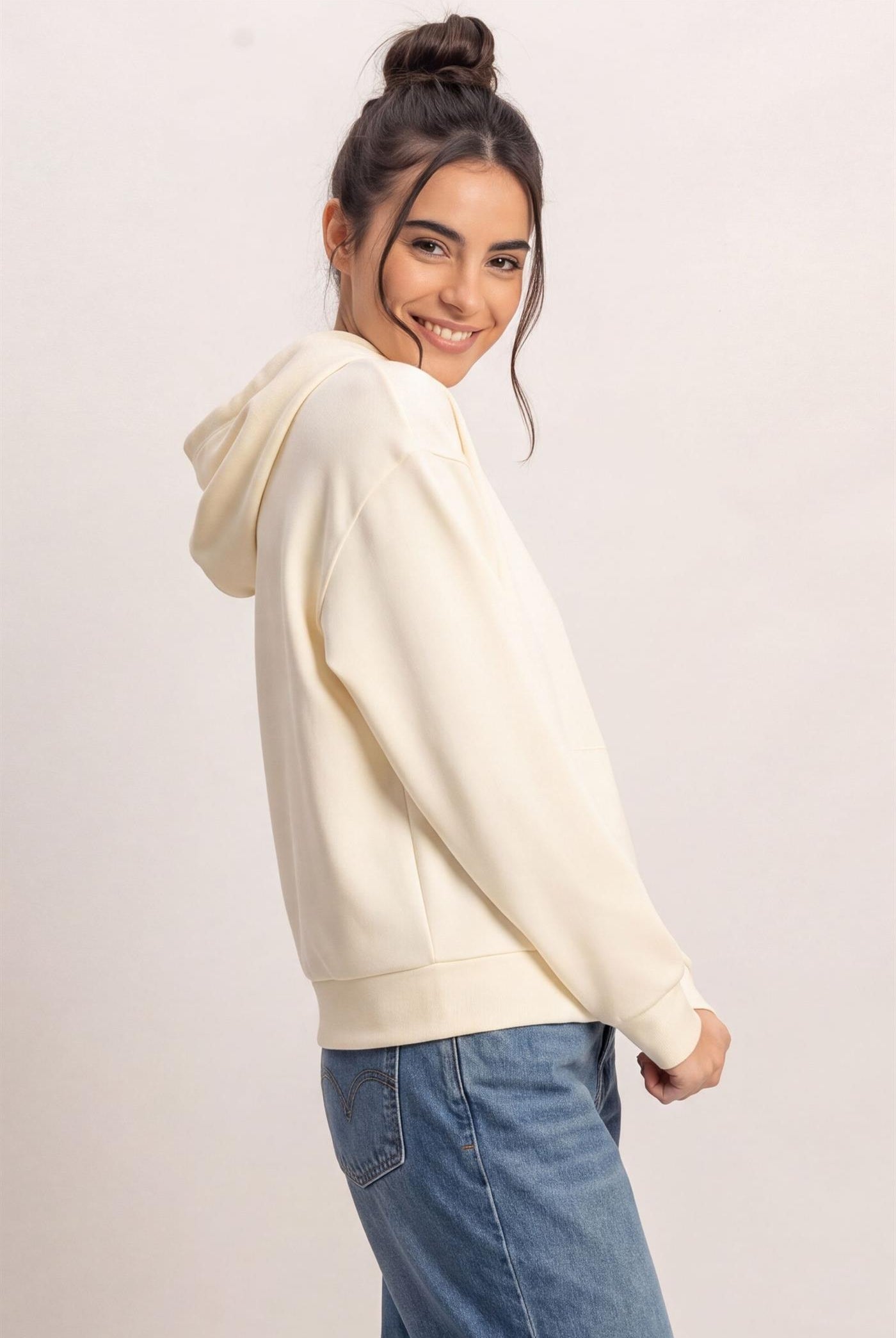 Wholesale Long Sleeve Hoodie With Kangaroo Pocket Hoodies DZ26F276 CREAM DOUBLE ZERO