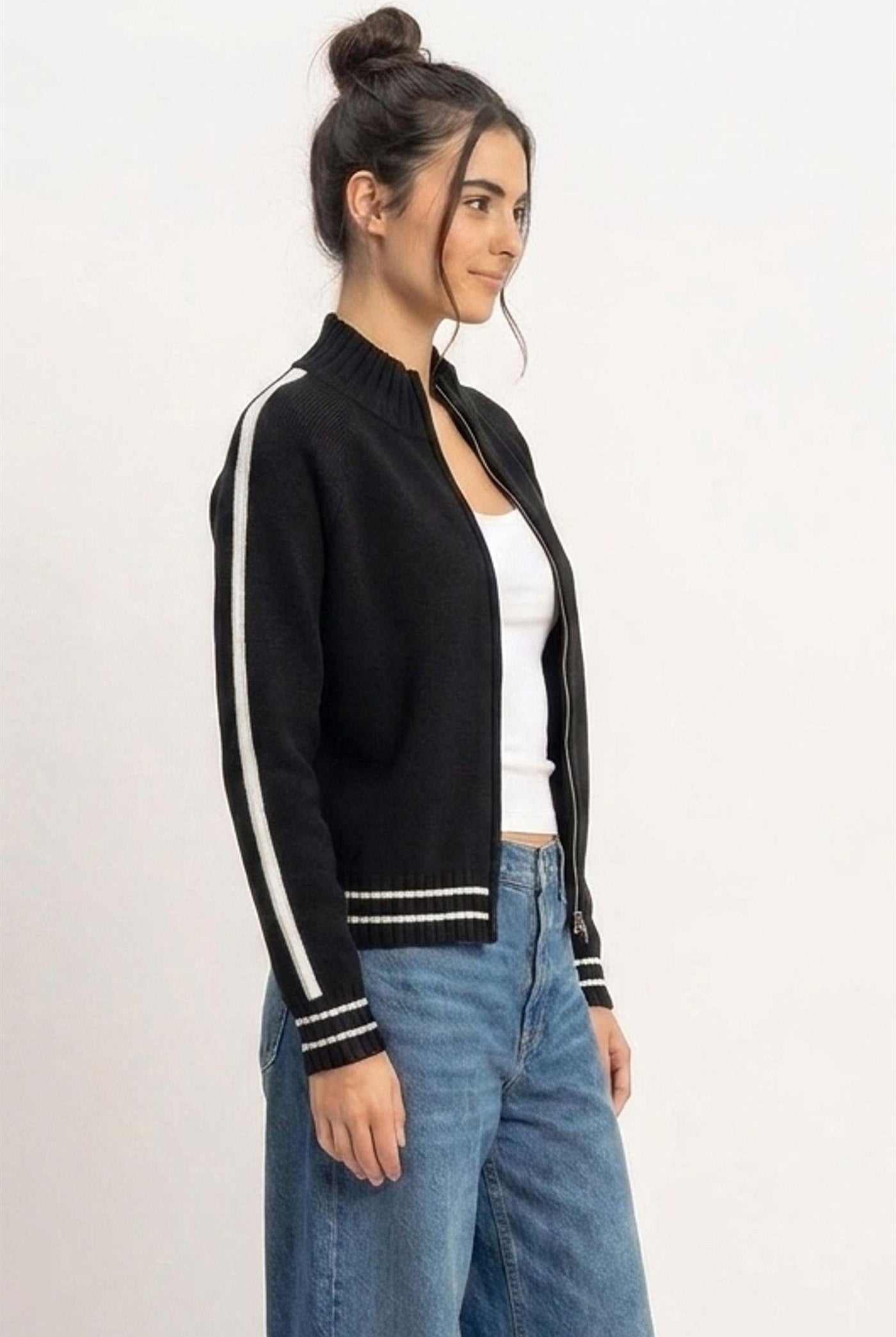 Wholesale Contrast Stripe Zip-Up Sweater Sweaters DZ26E861 BLACK DOUBLE ZERO