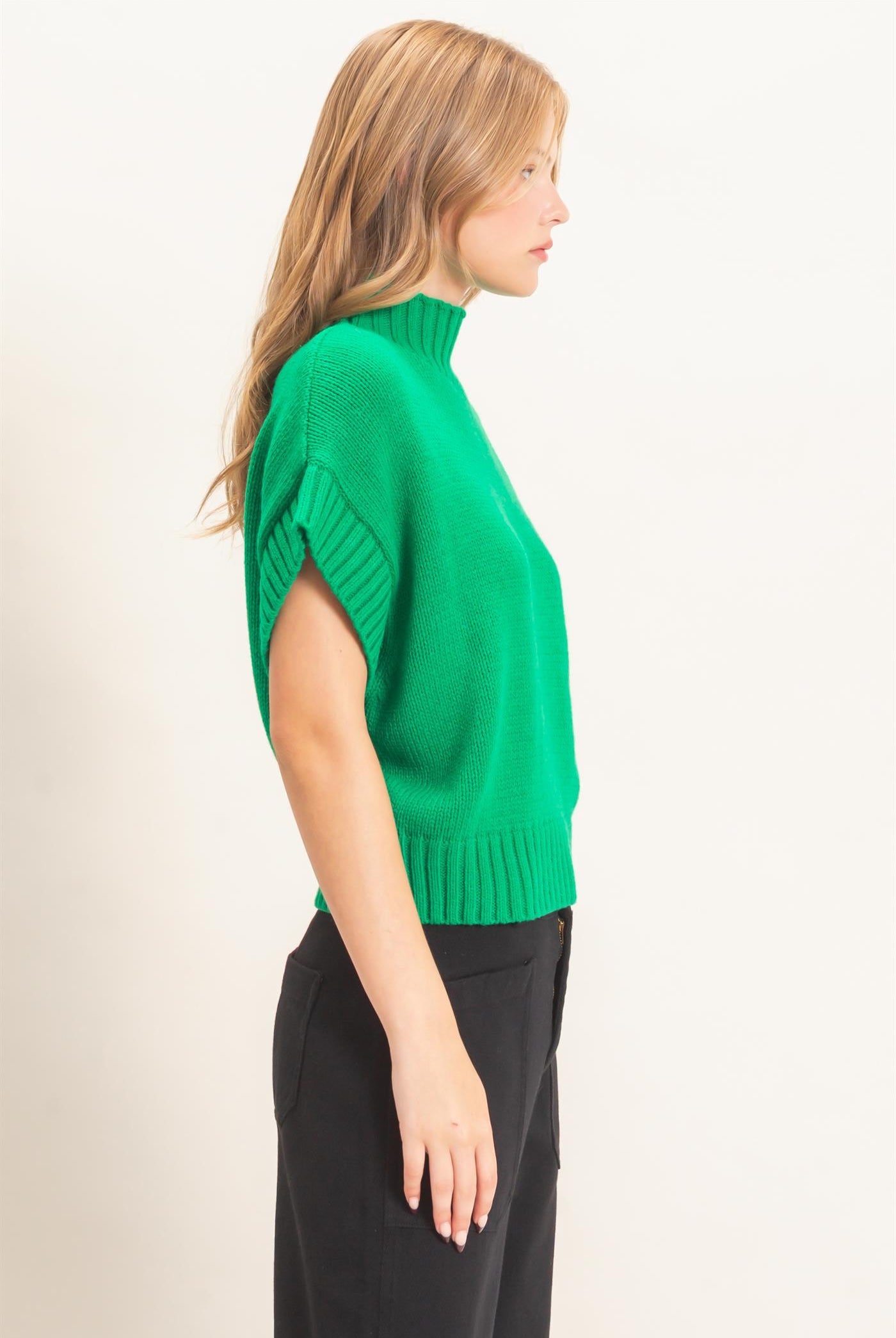 Wholesale Ribbed Mock Neck Sweater Vest Sweaters HF26F186-D GREEN HYFVE